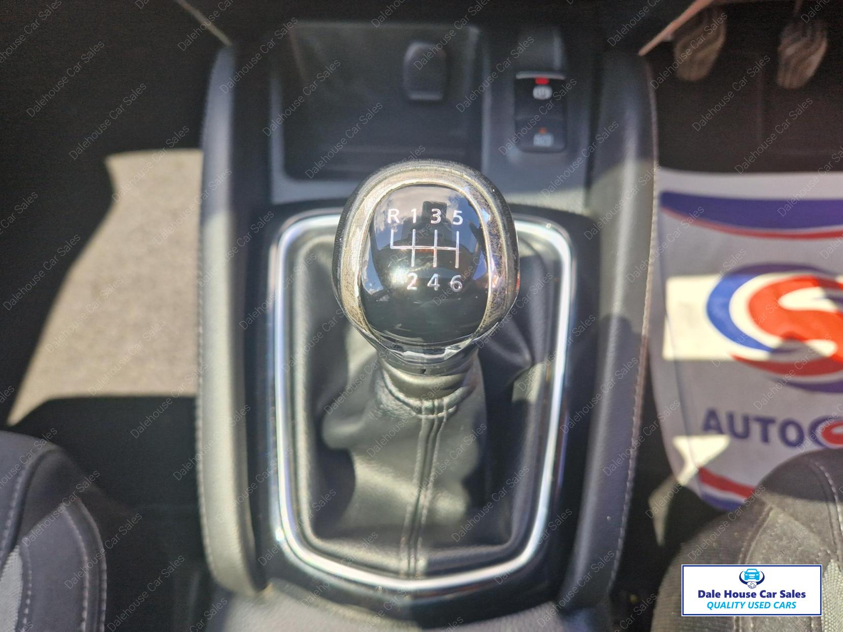 Nissan Qashqai 1.5 dCi N-Connecta SUV 5dr Diesel Manual Euro 6 (s/s) (110 ps)