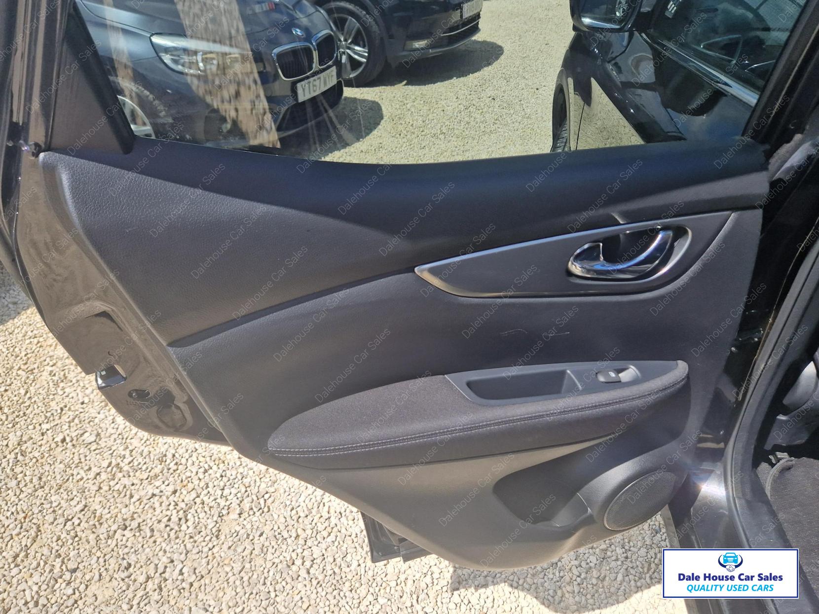 Nissan Qashqai 1.5 dCi N-Connecta SUV 5dr Diesel Manual Euro 6 (s/s) (110 ps)