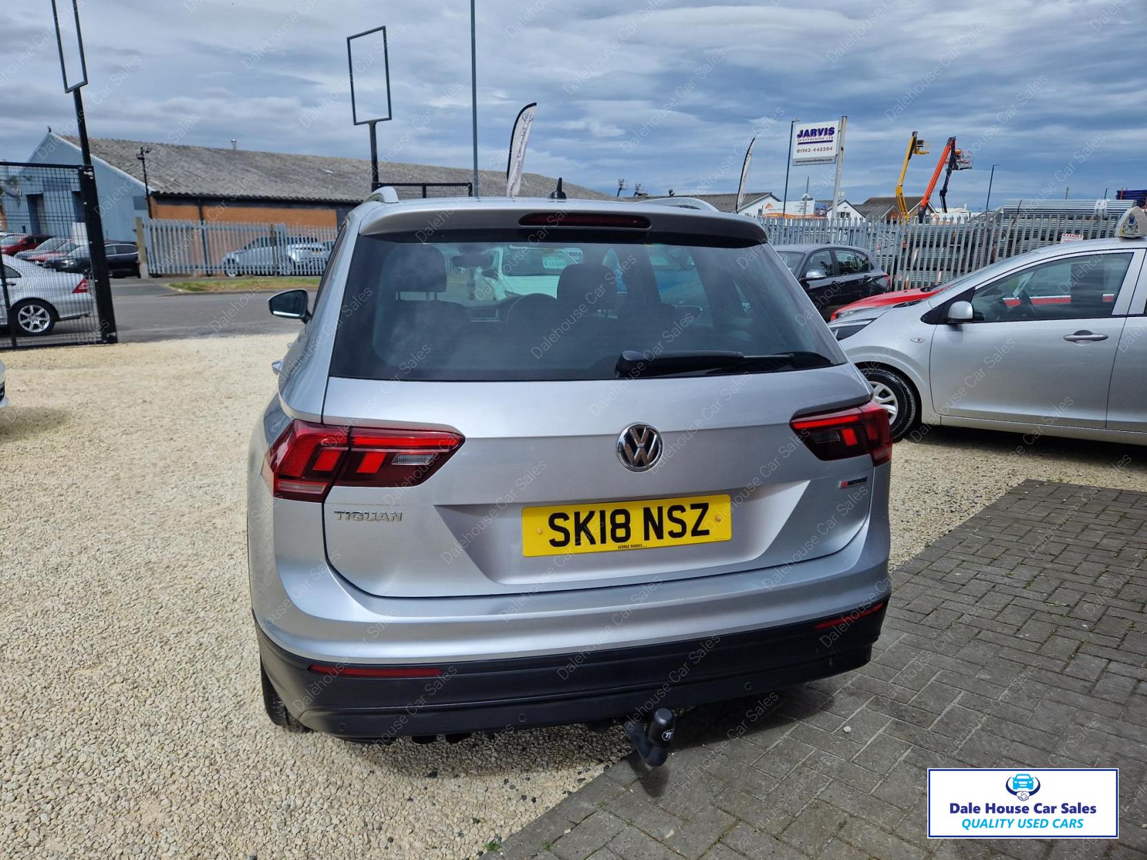 Volkswagen Tiguan 2.0 TDI SE Navigation SUV 5dr Diesel Manual 4Motion Euro 6 (s/s) (150 ps)