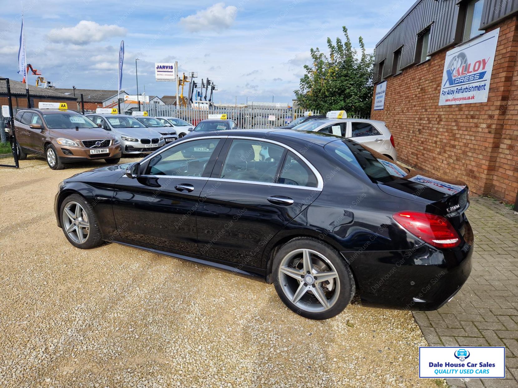 Mercedes-Benz C Class 1.6 C200d AMG Line (Premium) Saloon 4dr Diesel G-Tronic+ Euro 6 (s/s) (136 ps)