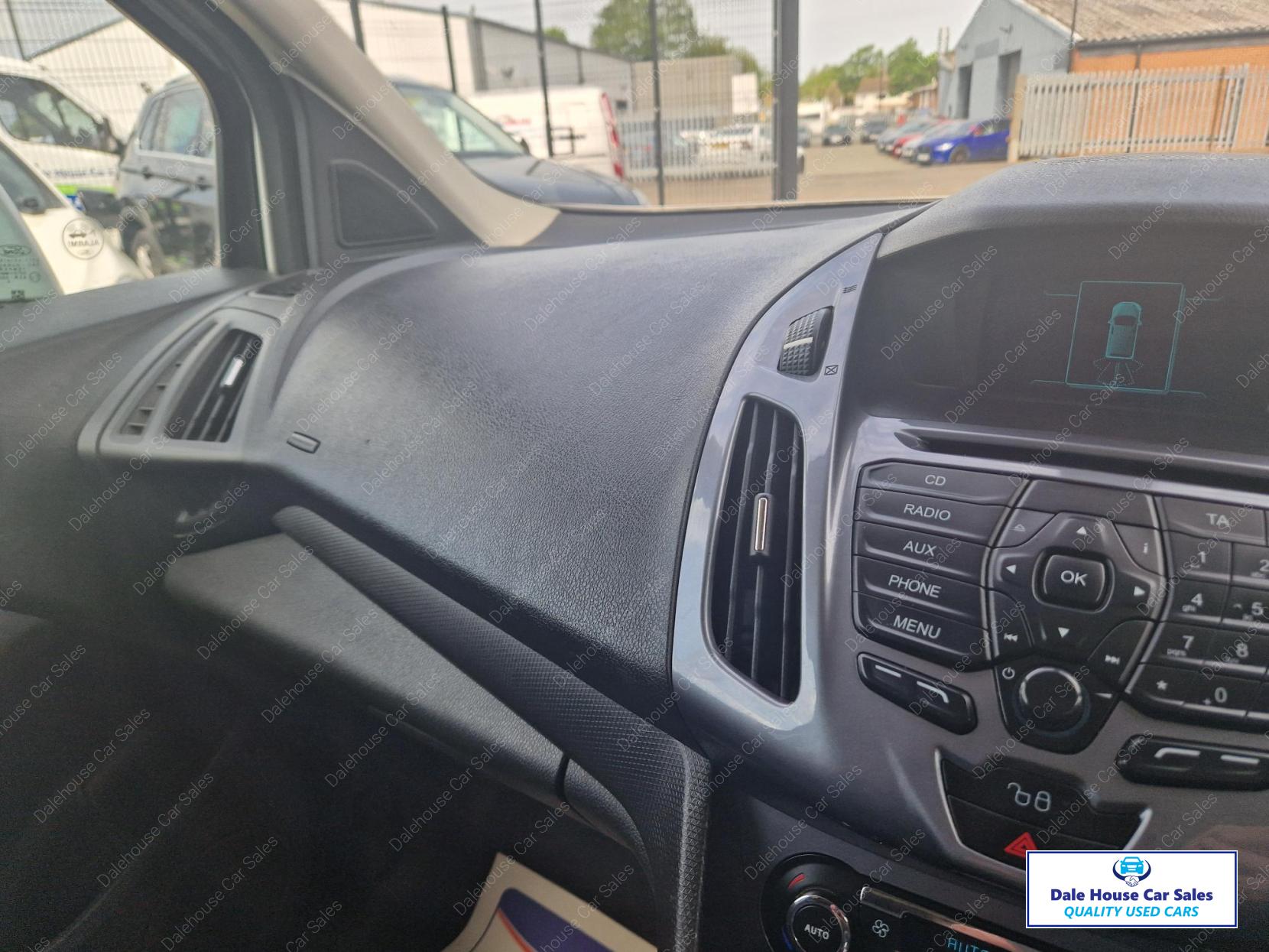 Ford Transit Connect 1.6 TDCi 240 Limited Panel Van 5dr Diesel Manual L2 H1 (128 g/km, 113 bhp)