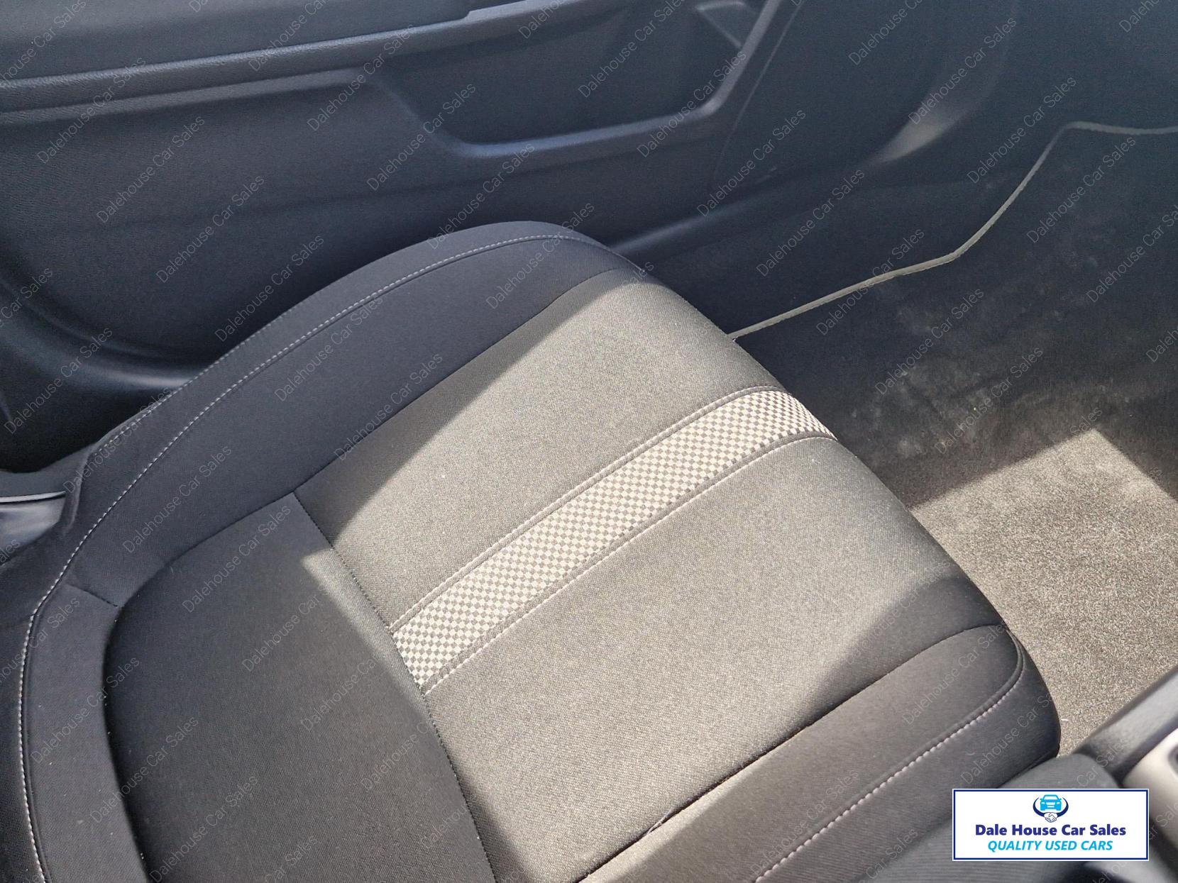 Honda Civic 1.5 VTEC Turbo Sport Hatchback 5dr Petrol Manual Euro 6 (s/s) (182 ps)