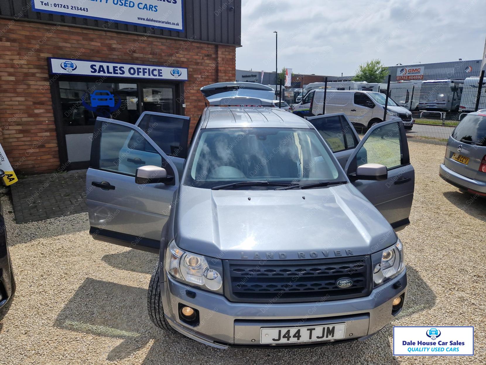 Land Rover Freelander 2 2.2 TD4 XS SUV 5dr Diesel Manual 4WD Euro 5 (s/s) (150 ps)