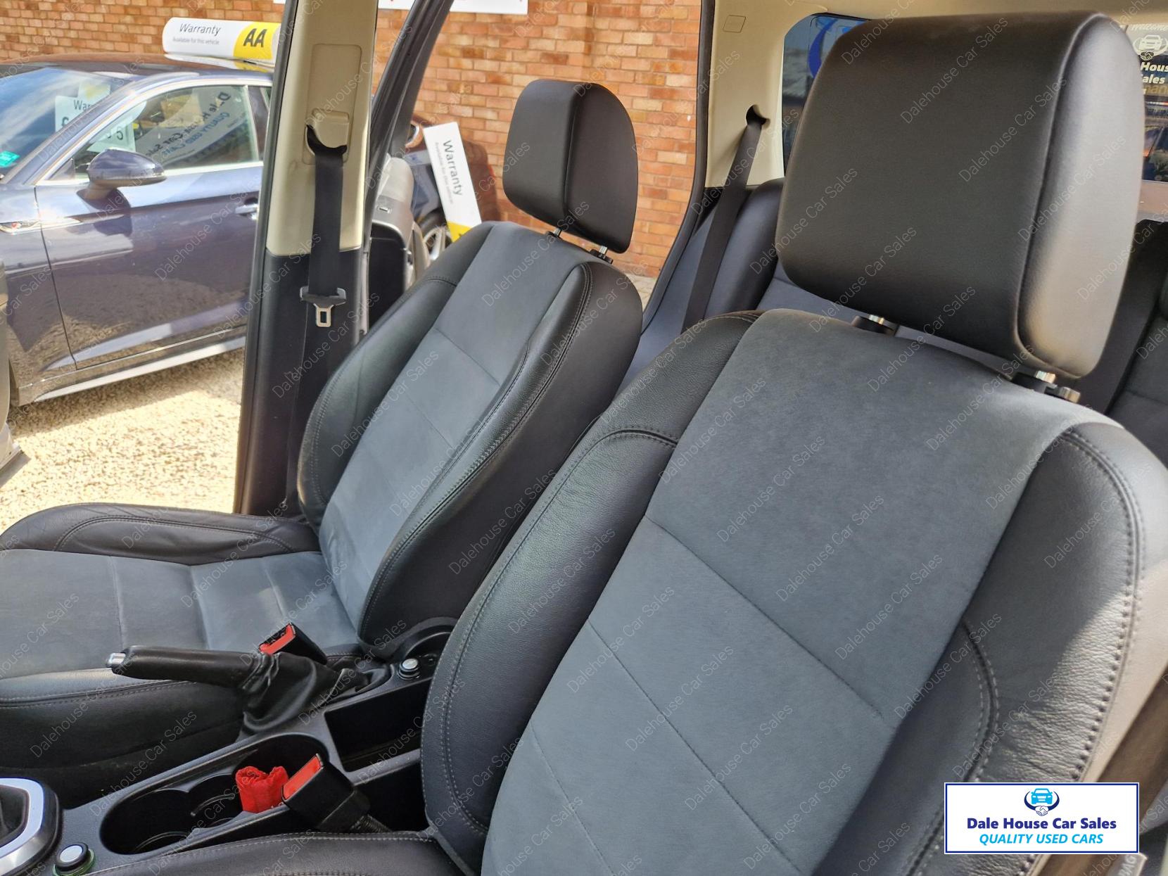 Land Rover Freelander 2 2.2 TD4 XS SUV 5dr Diesel Manual 4WD Euro 5 (s/s) (150 ps)