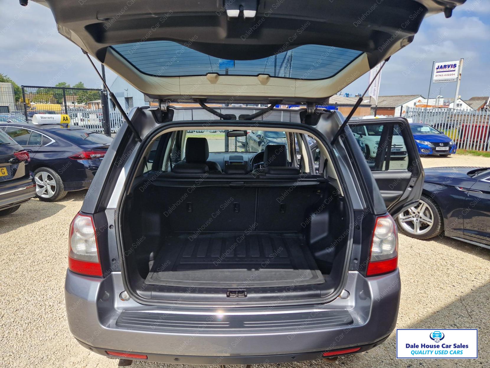 Land Rover Freelander 2 2.2 TD4 XS SUV 5dr Diesel Manual 4WD Euro 5 (s/s) (150 ps)