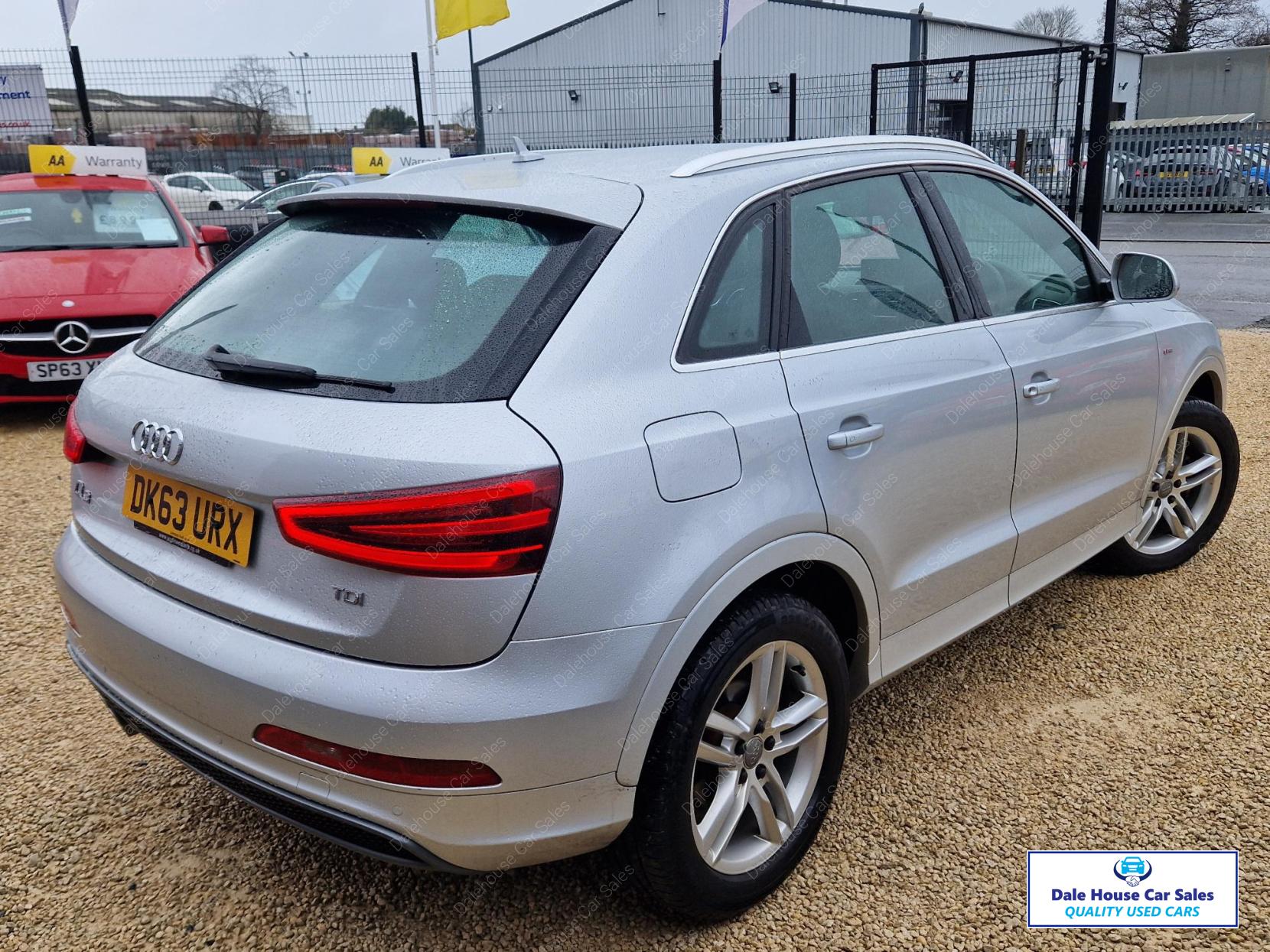 Audi Q3 2.0 TDI S line SUV 5dr Diesel Manual Euro 5 (s/s) (140 ps)