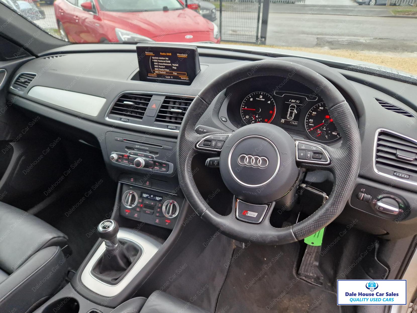 Audi Q3 2.0 TDI S line SUV 5dr Diesel Manual Euro 5 (s/s) (140 ps)