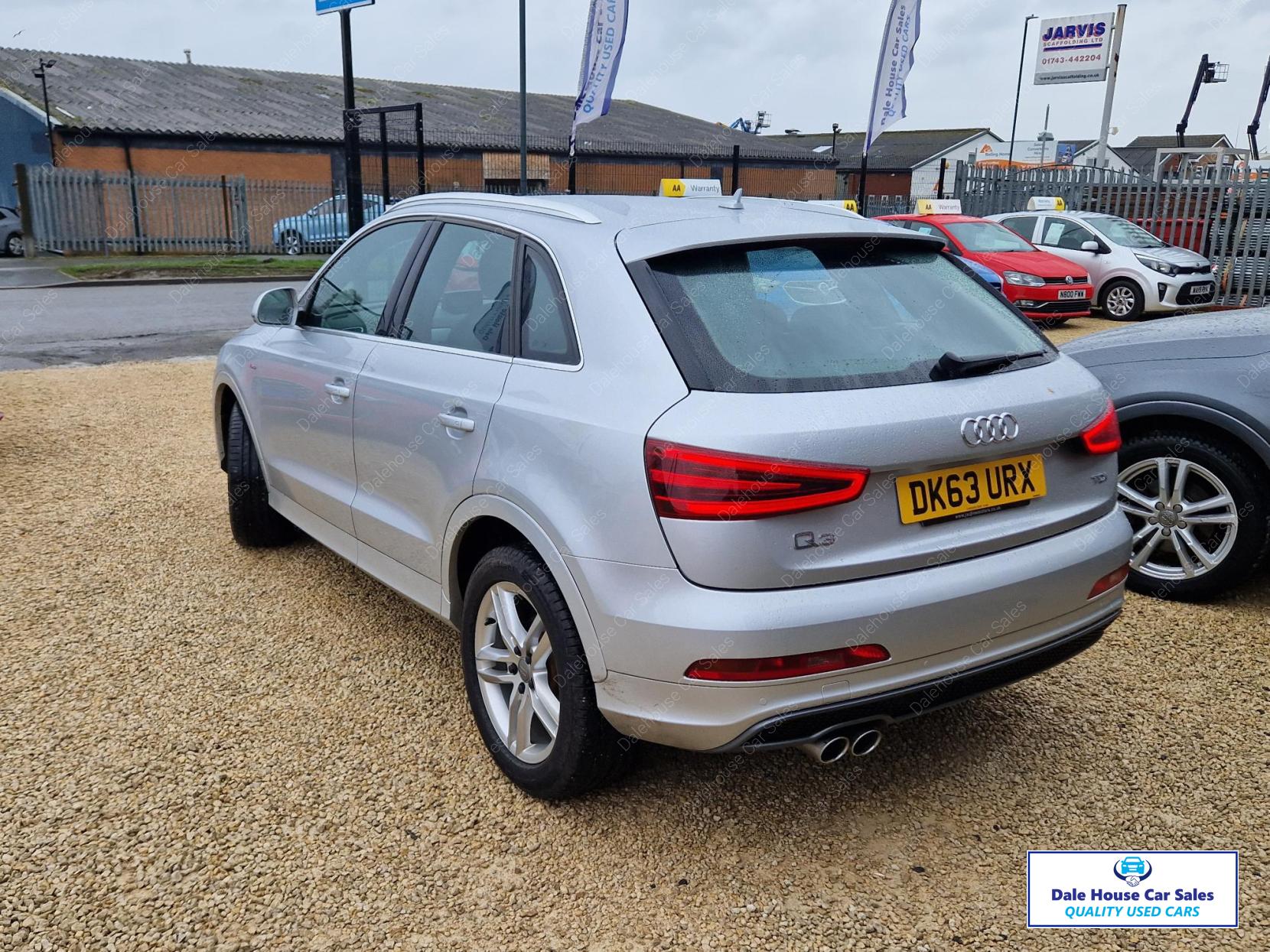 Audi Q3 2.0 TDI S line SUV 5dr Diesel Manual Euro 5 (s/s) (140 ps)