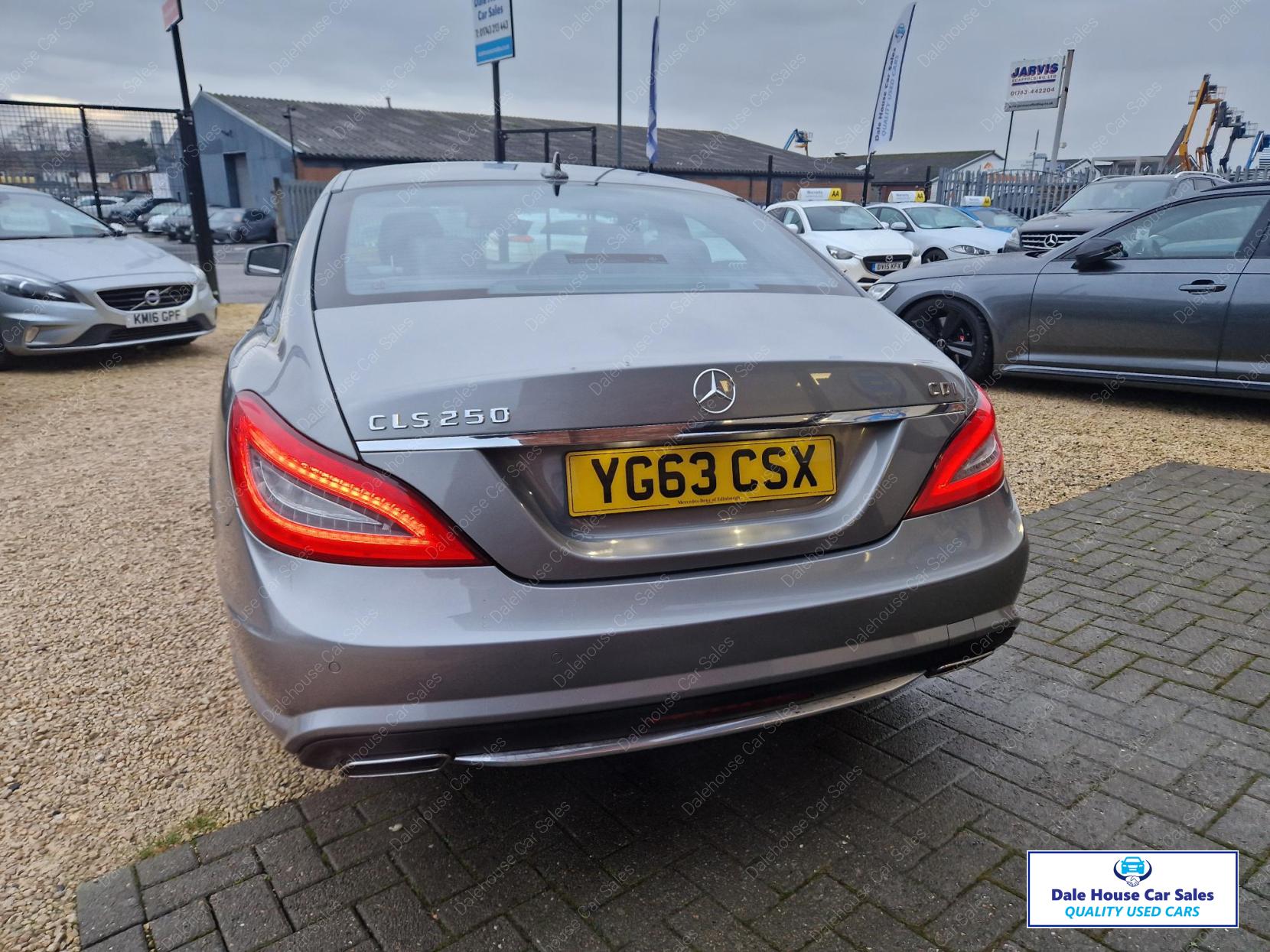 Mercedes-Benz CLS 2.1 CLS250 CDI AMG Sport Coupe 4dr Diesel G-Tronic+ Euro 5 (s/s) (204 ps)