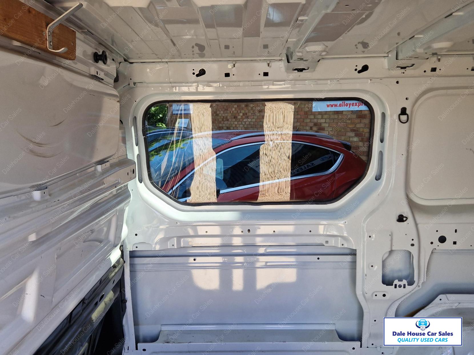 Vauxhall Vivaro 1.6 CDTi 2700 Panel Van 5dr Diesel Manual L1 H1 Euro 6 (120 ps)