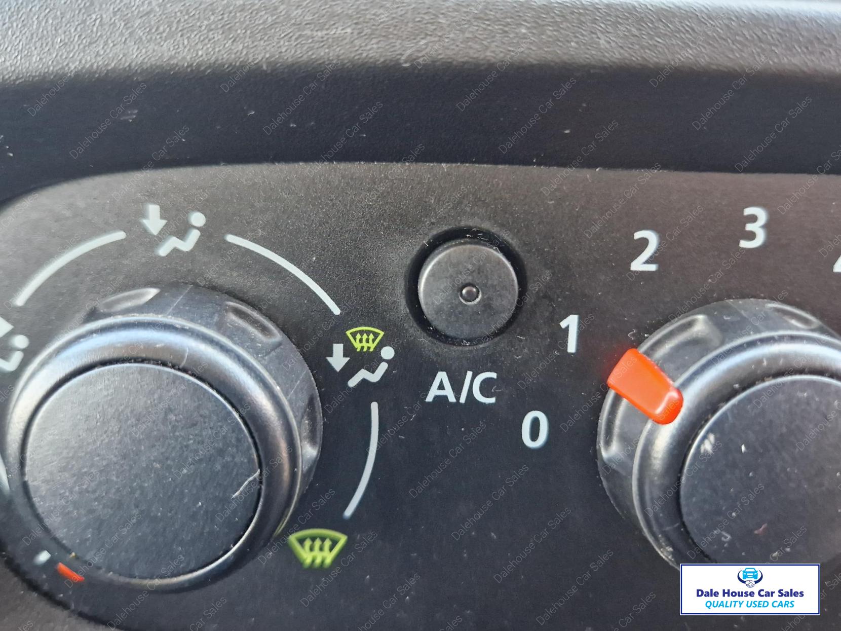 Vauxhall Vivaro 1.6 CDTi 2700 Panel Van 5dr Diesel Manual L1 H1 Euro 6 (120 ps)