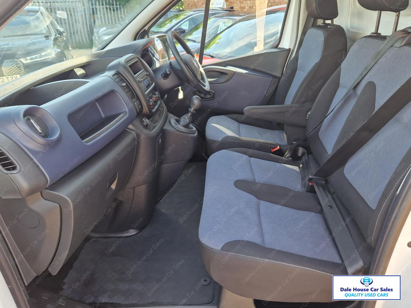 Vauxhall Vivaro 1.6 CDTi 2700 Panel Van 5dr Diesel Manual L1 H1 Euro 6 (120 ps)