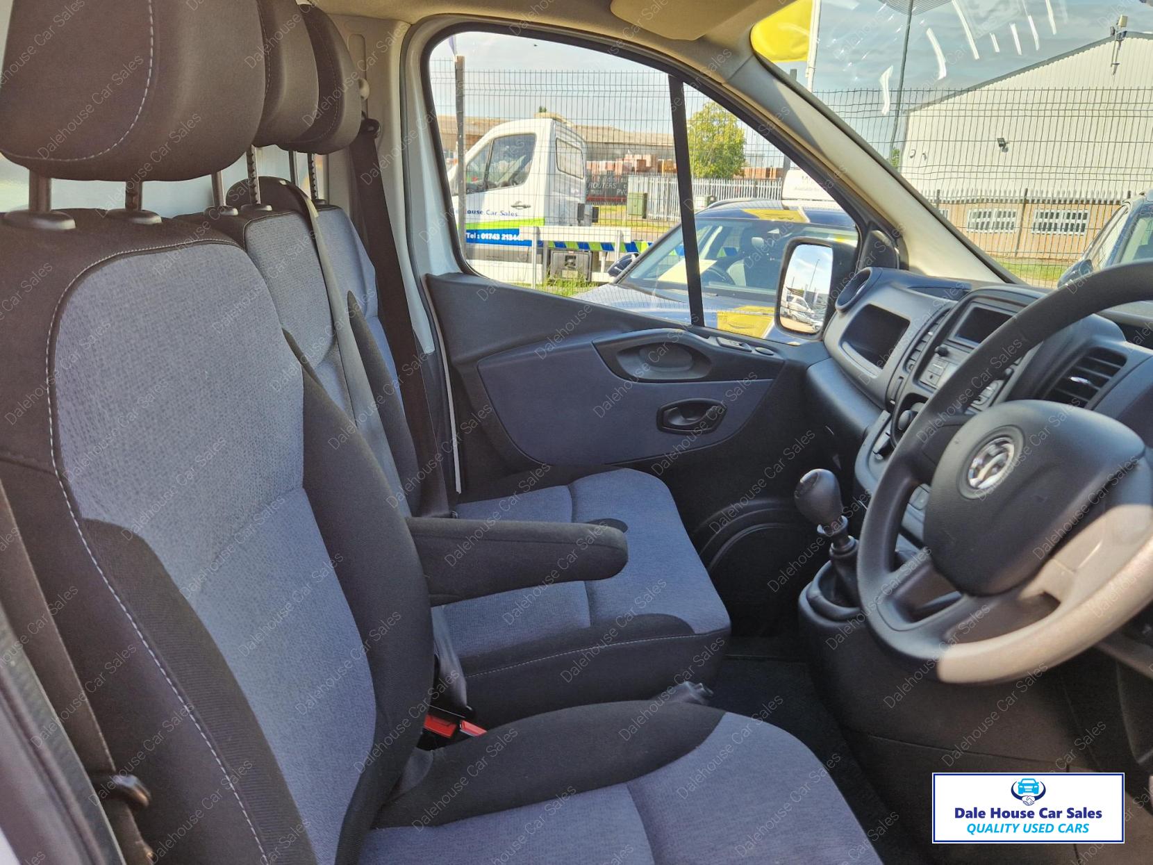 Vauxhall Vivaro 1.6 CDTi 2700 Panel Van 5dr Diesel Manual L1 H1 Euro 6 (120 ps)