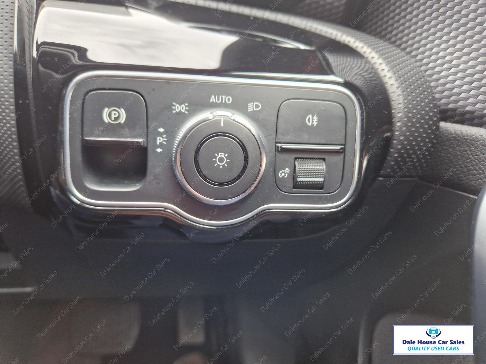 Mercedes-Benz A Class 1.5 A180d Sport Hatchback 5dr Diesel 7G-DCT Euro 6 (s/s) (116 ps)