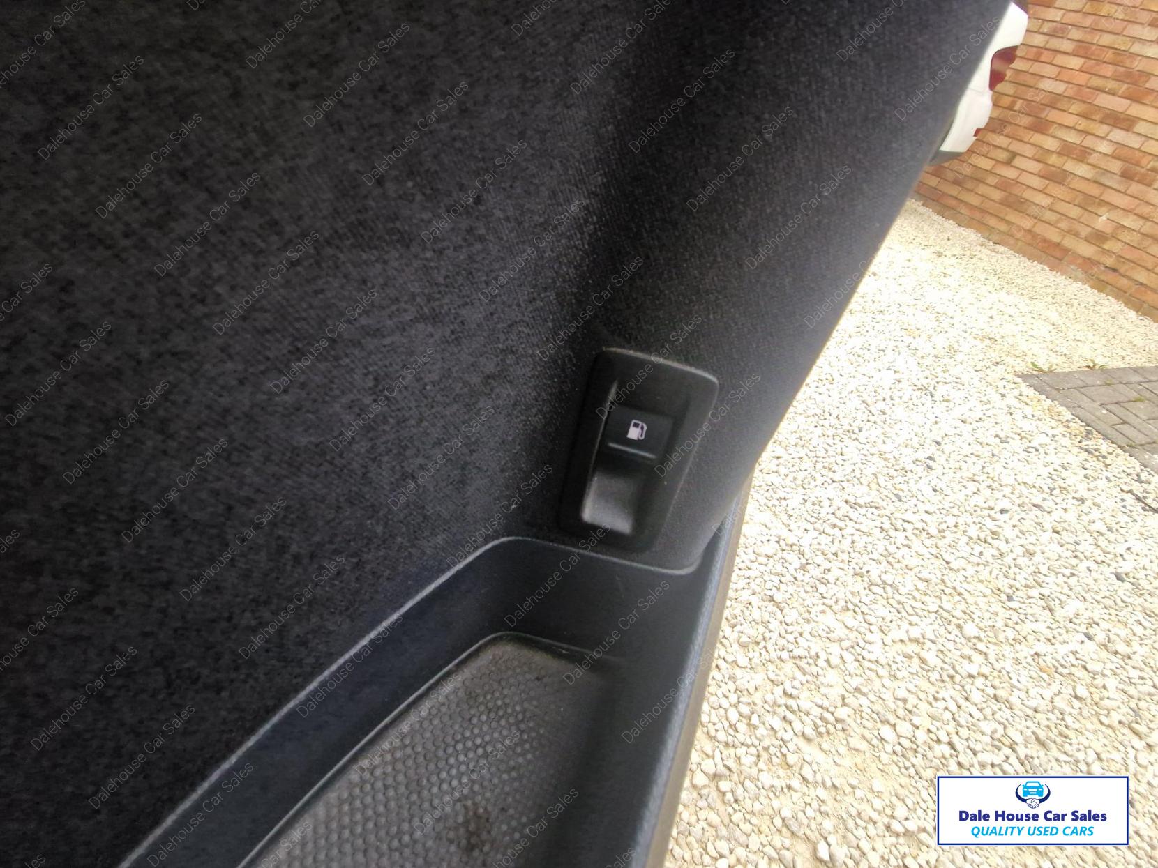 Volkswagen Touran 1.9 TDI S MPV 5dr Diesel Manual (7 Seats) (157 g/km, 103 bhp)