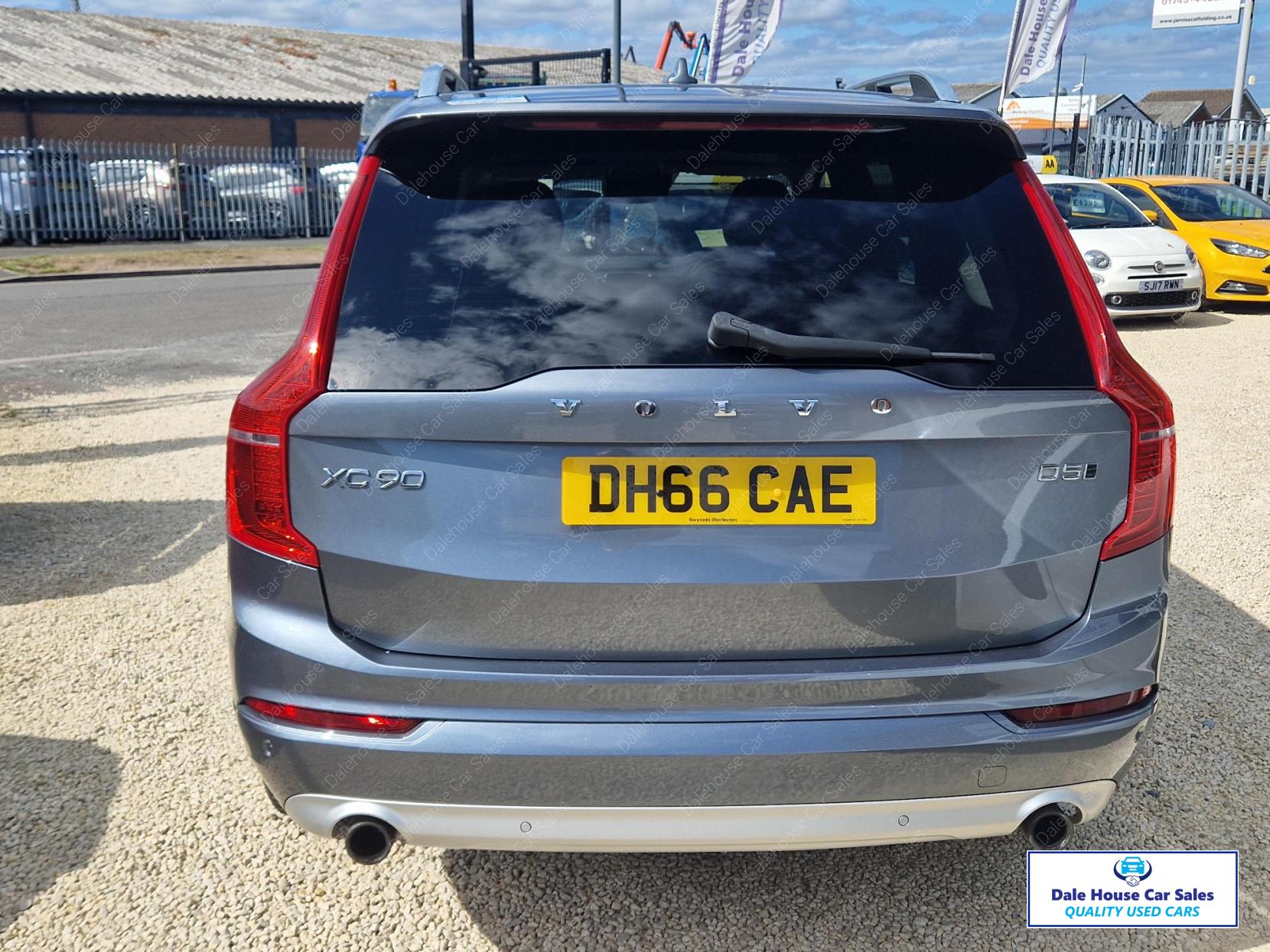 Volvo XC90 2.0 D5 PowerPulse Momentum SUV 5dr Diesel Auto 4WD Euro 6 (s/s) (235 ps)