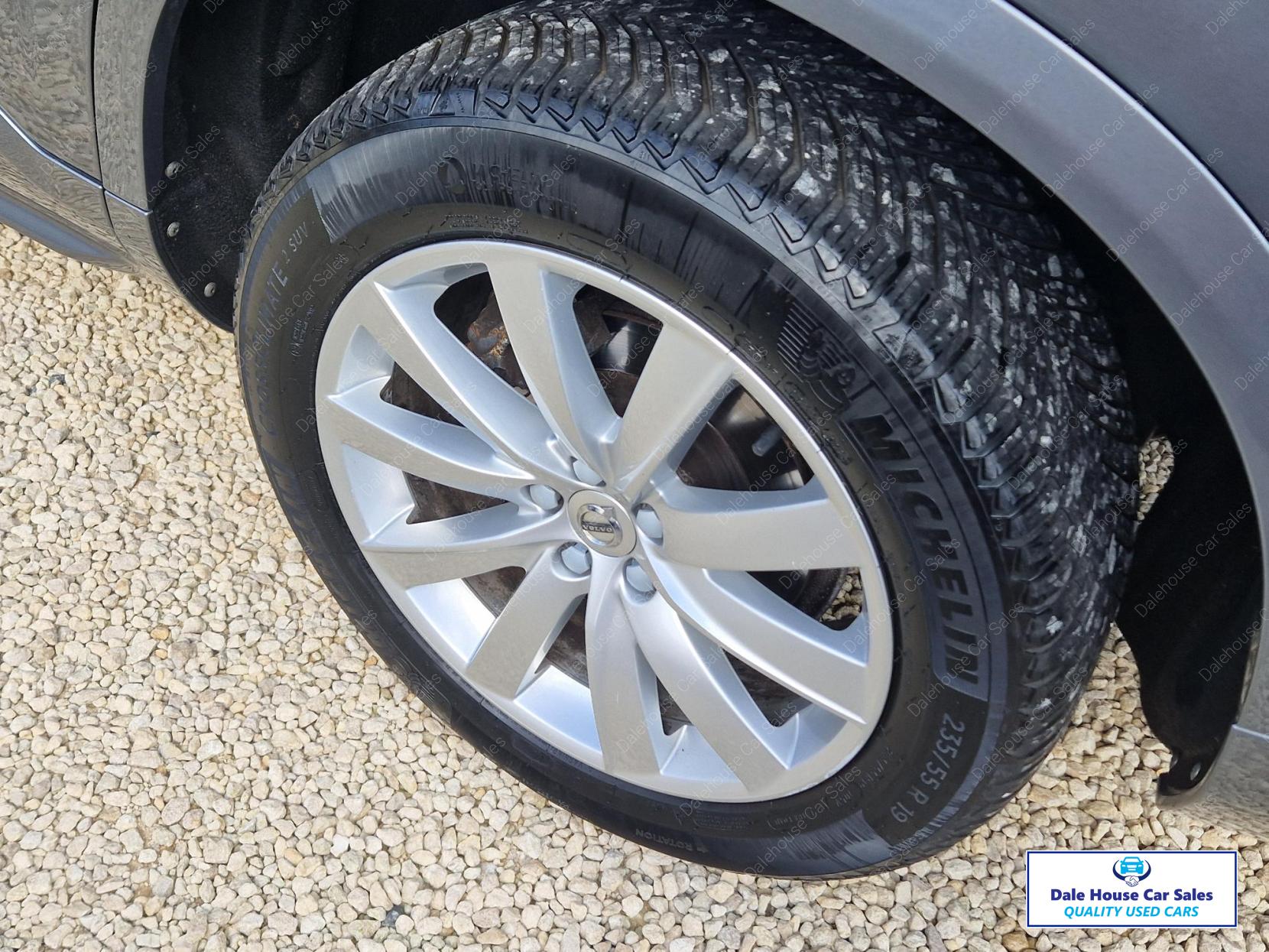 Volvo XC90 2.0 D5 PowerPulse Momentum SUV 5dr Diesel Auto 4WD Euro 6 (s/s) (235 ps)
