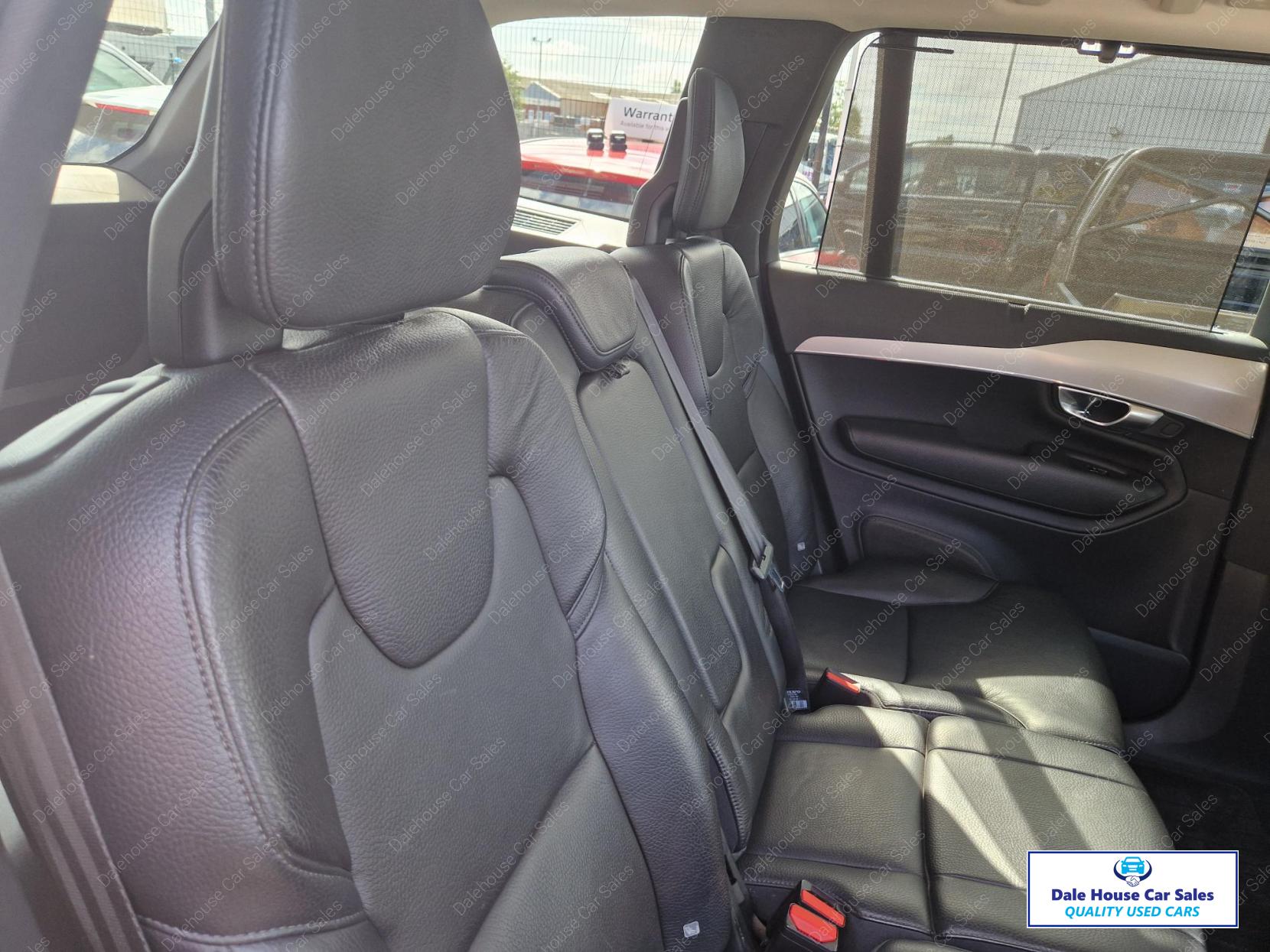 Volvo XC90 2.0 D5 PowerPulse Momentum SUV 5dr Diesel Auto 4WD Euro 6 (s/s) (235 ps)