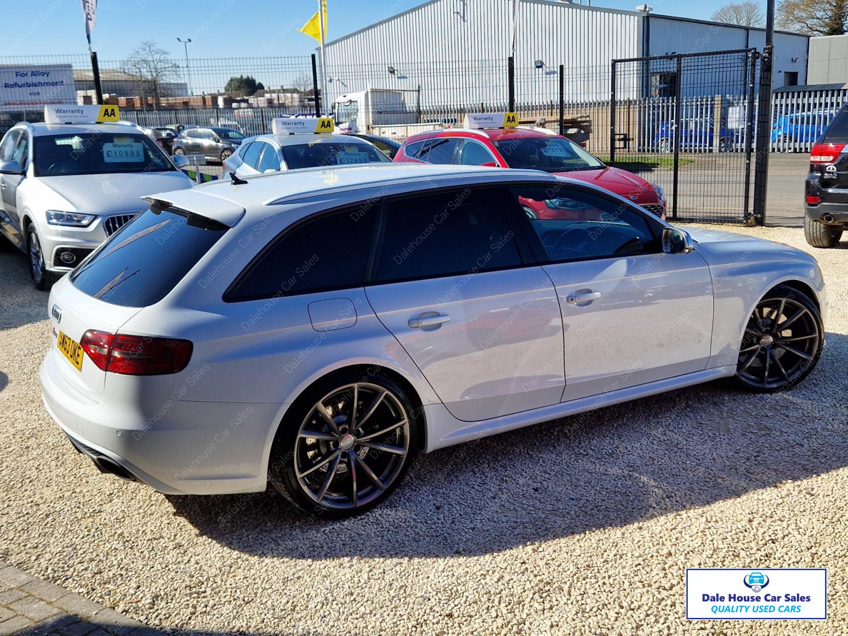 Audi RS4 Avant 4.2 FSI V8 Estate 5dr Petrol S Tronic quattro Euro 5 (450 ps)
