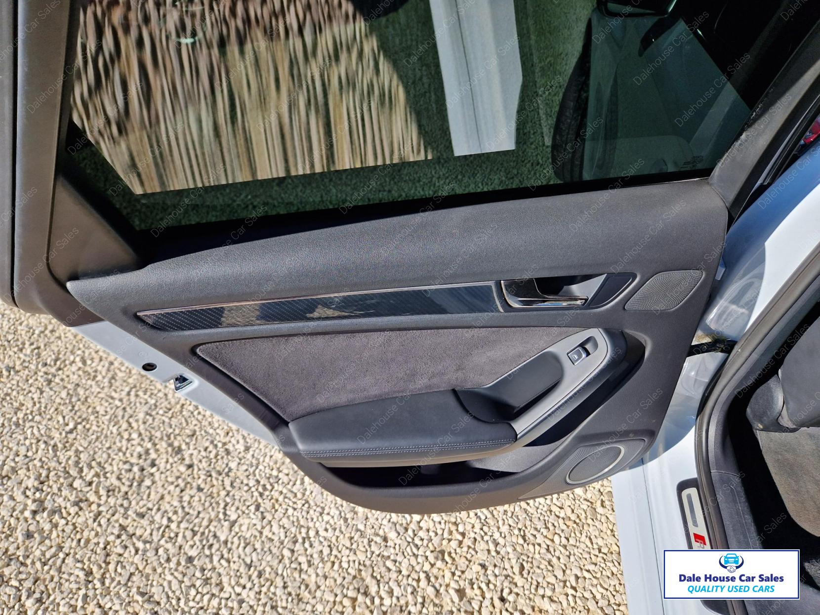 Audi RS4 Avant 4.2 FSI V8 Estate 5dr Petrol S Tronic quattro Euro 5 (450 ps)