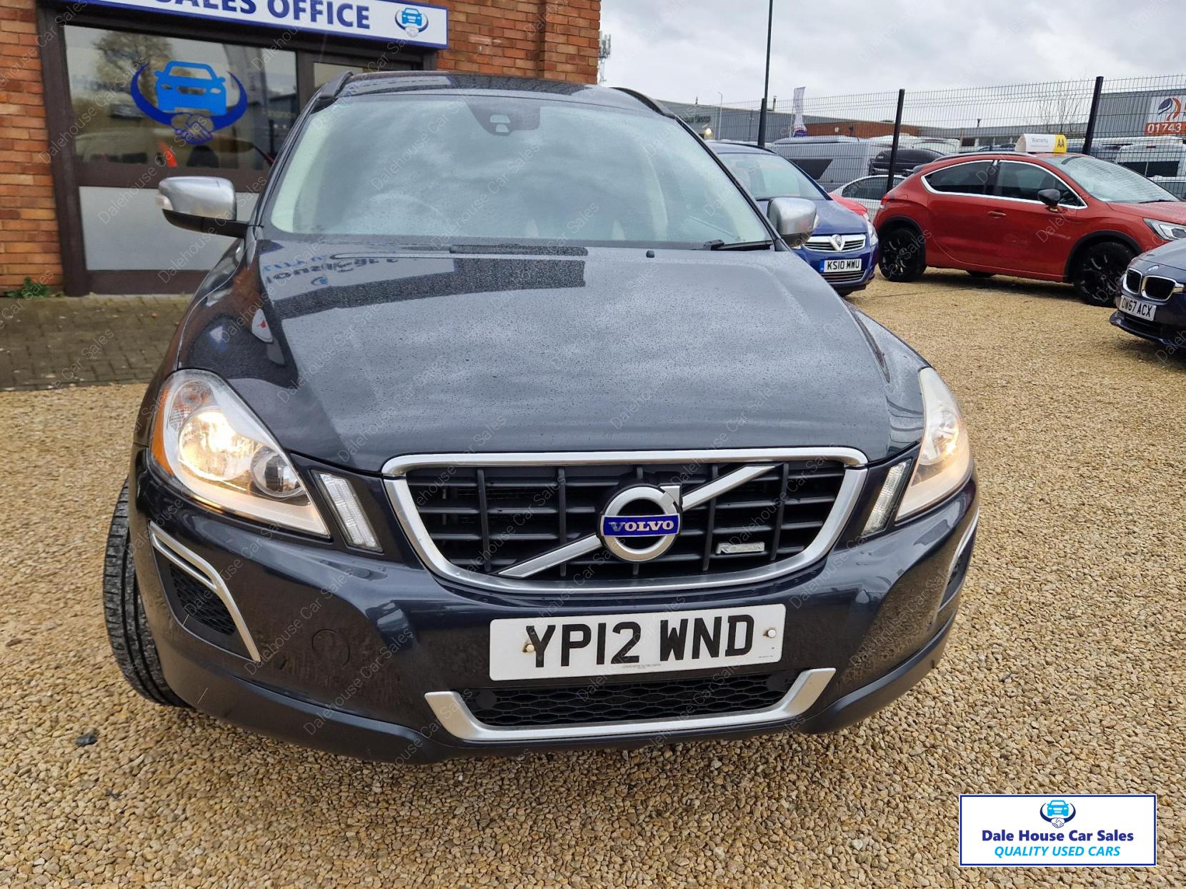 Volvo XC60 2.4 D3 R-Design SUV 5dr Diesel Manual AWD Euro 5 (s/s) (163 ps)