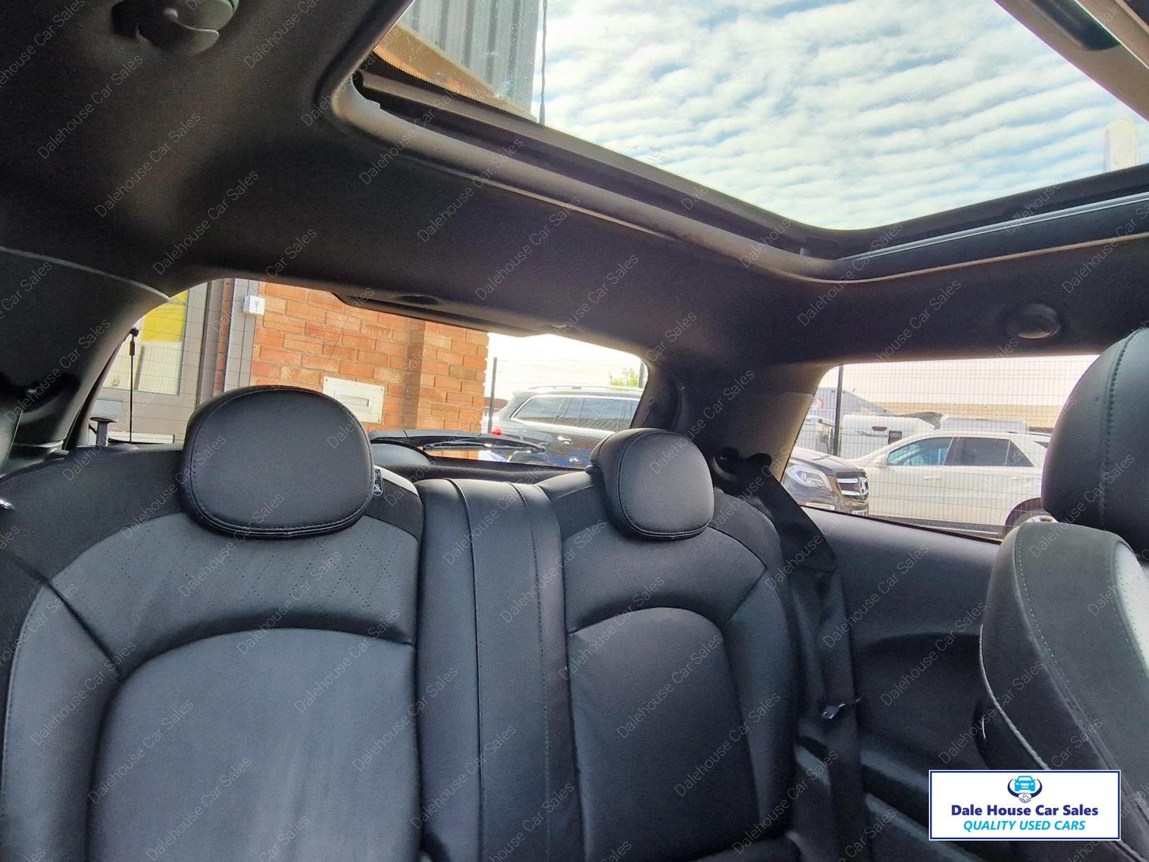 MINI Hatch 2.0 Cooper S Hatchback 3dr Petrol Auto Euro 6 (s/s) (192 ps)