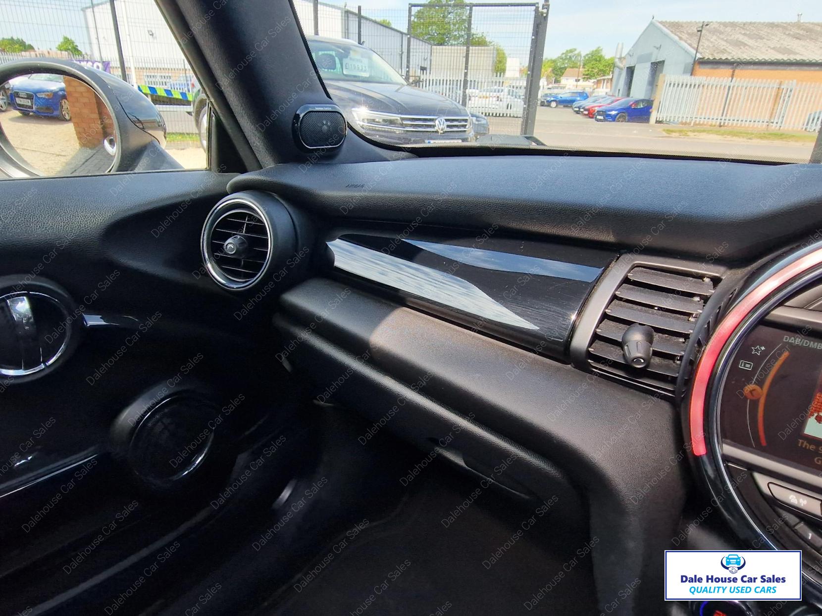 MINI Hatch 2.0 Cooper S Hatchback 3dr Petrol Auto Euro 6 (s/s) (192 ps)