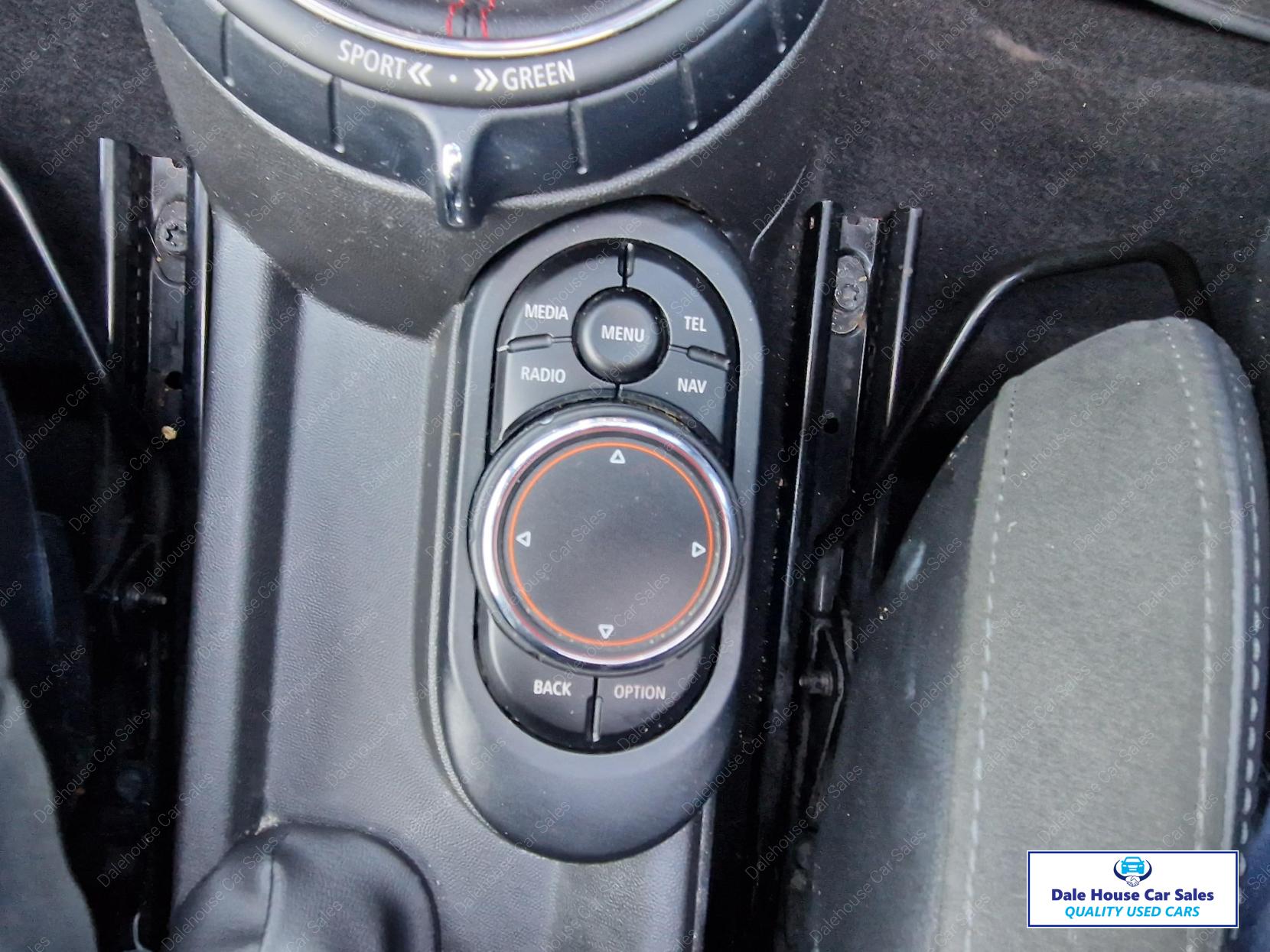 MINI Hatch 2.0 Cooper S Hatchback 3dr Petrol Auto Euro 6 (s/s) (192 ps)