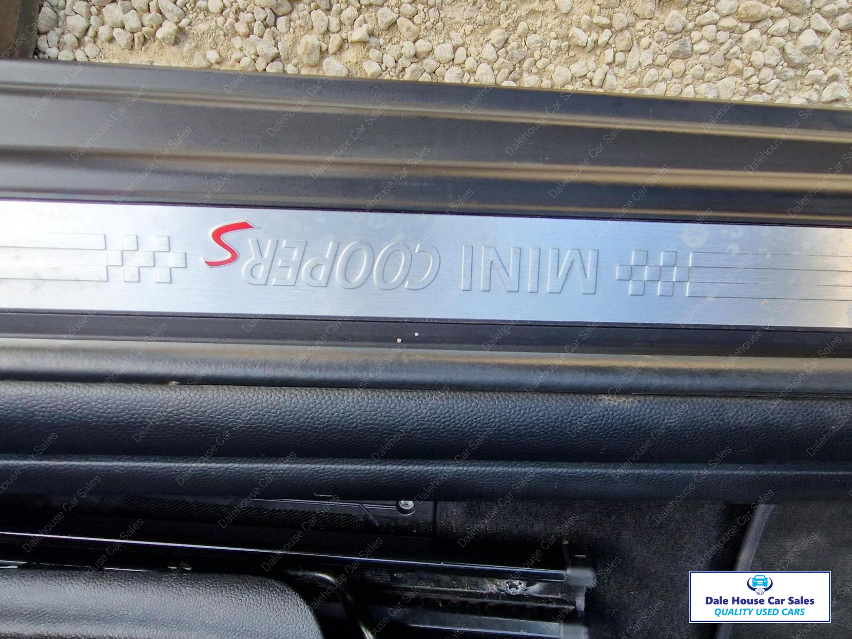 MINI Hatch 2.0 Cooper S Hatchback 3dr Petrol Auto Euro 6 (s/s) (192 ps)