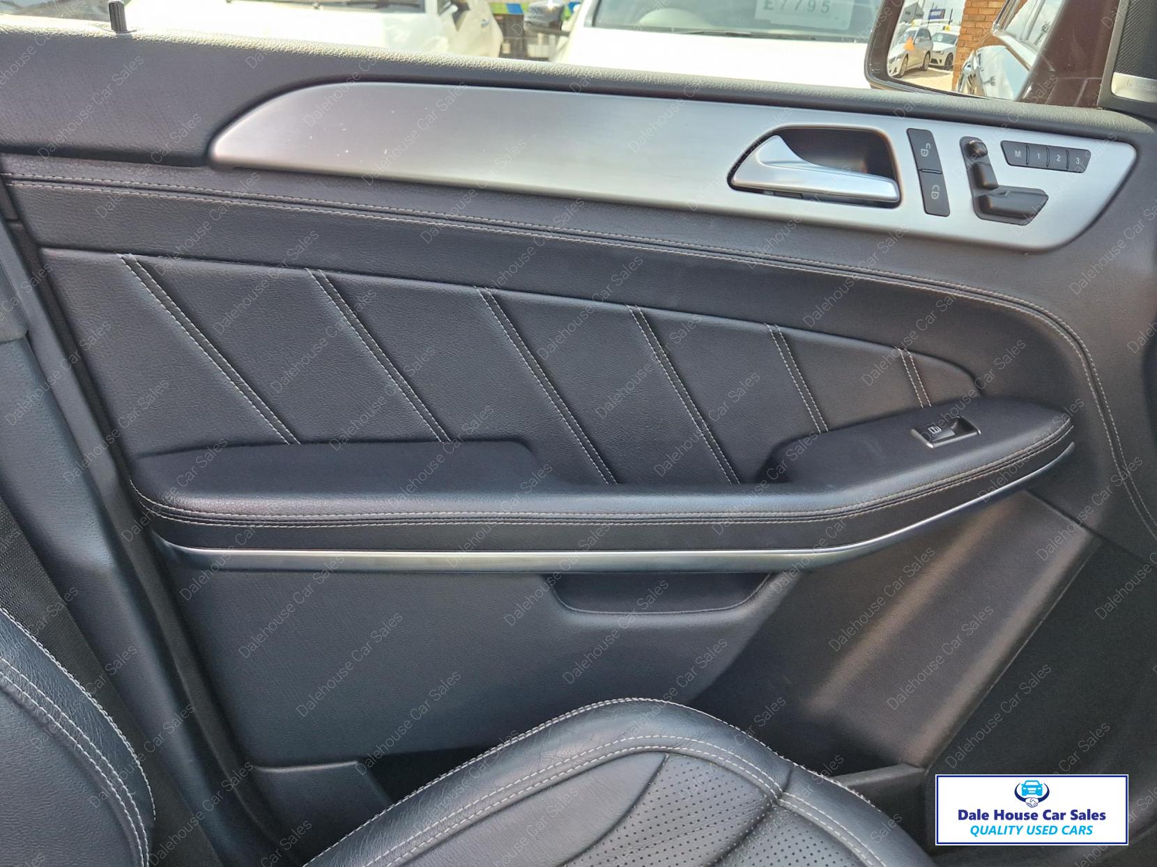 Mercedes-Benz GL Class 5.5 GL63 V8 BiTurbo AMG SUV 5dr Petrol SpdS+7GT 4WD Euro 6 (s/s) (557 ps)