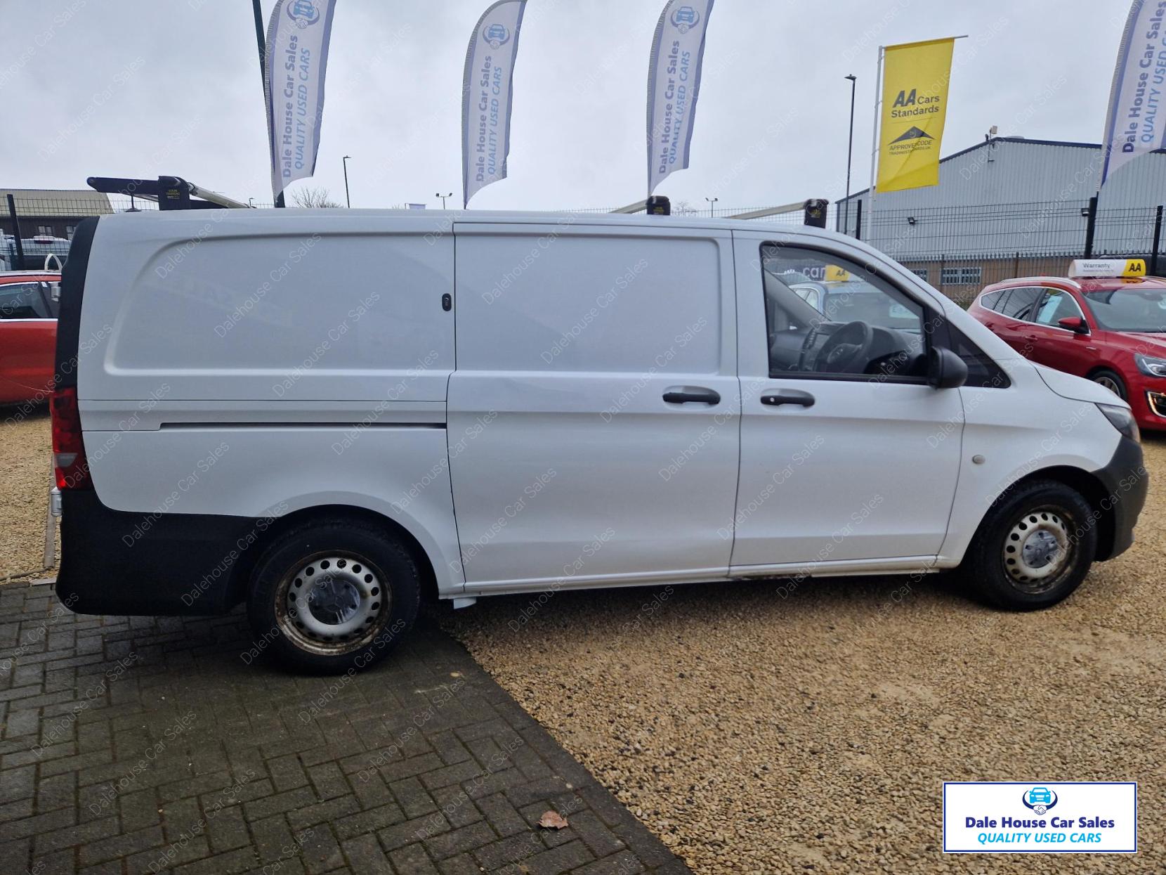 Mercedes-Benz Vito 1.6 111 CDI Panel Van 6dr Diesel Manual FWD L2 Euro 6 (114 ps)