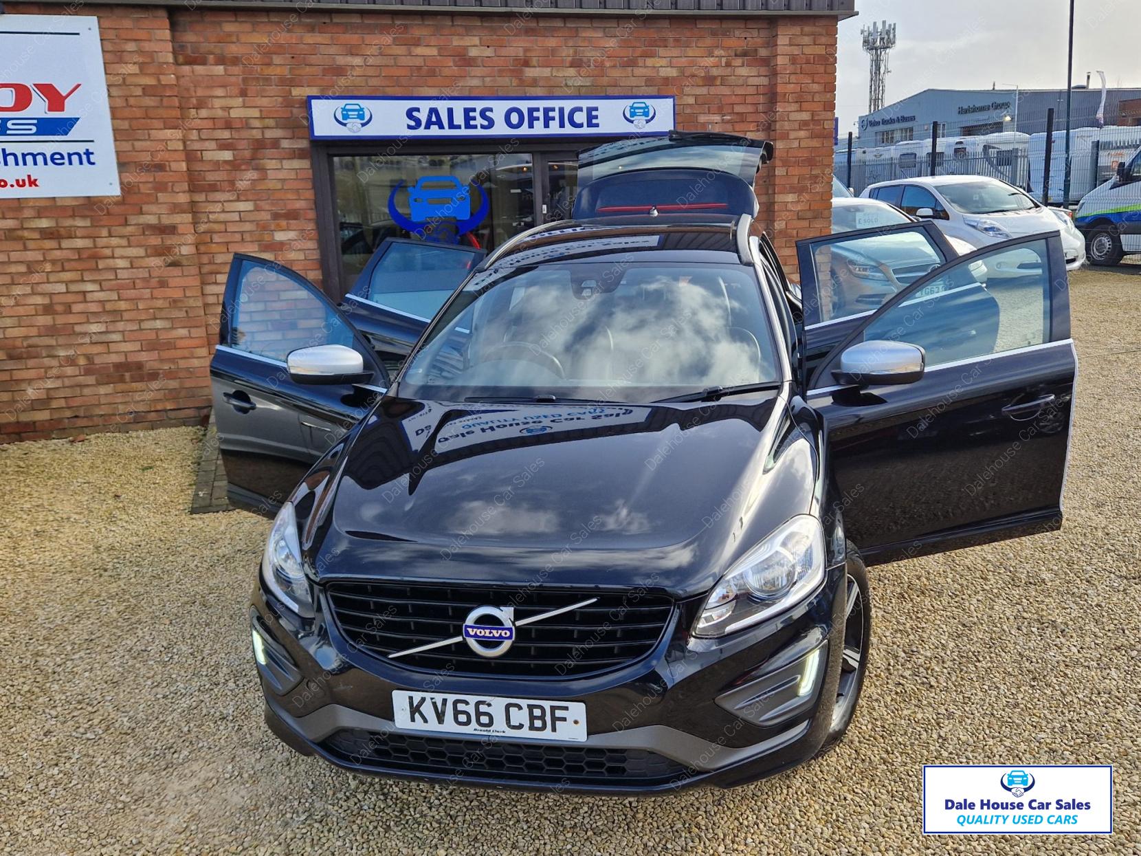 Volvo XC60 2.4 D5 R-Design Nav SUV 5dr Diesel Auto AWD Euro 6 (s/s) (220 ps)