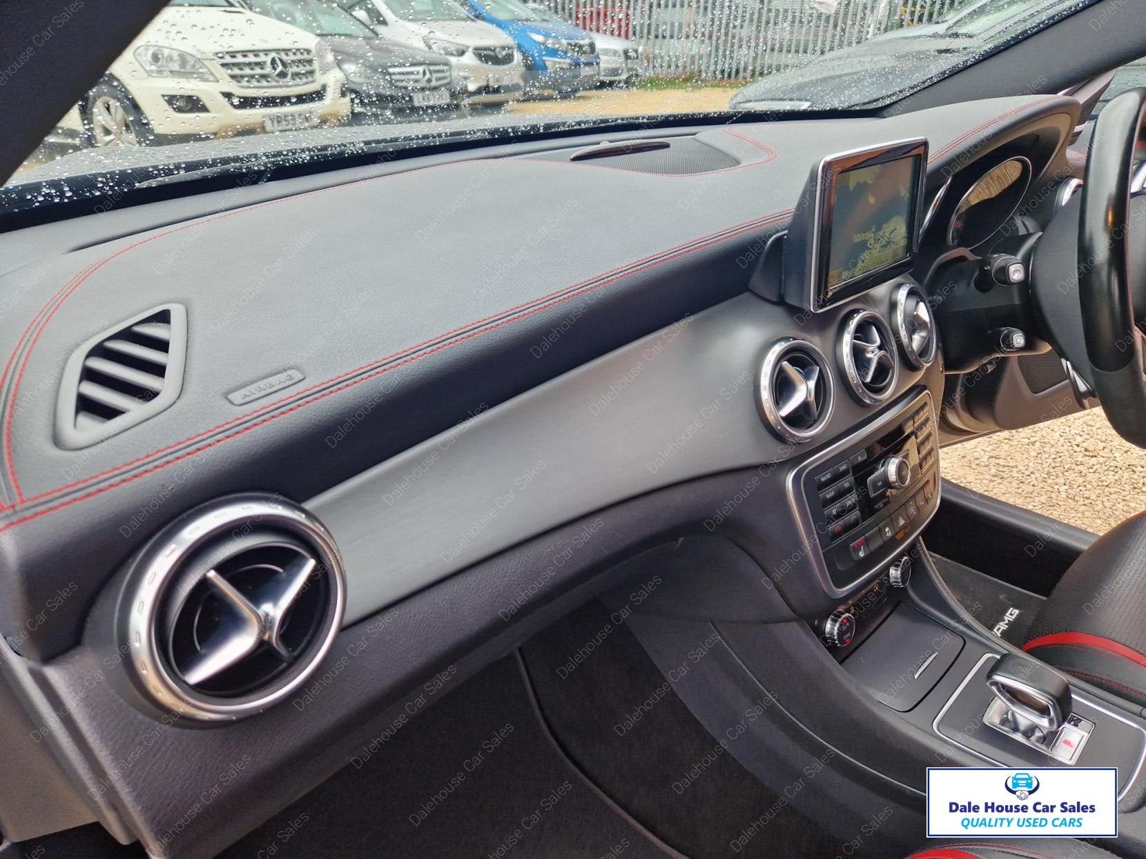 Mercedes-Benz GLA 2.0 GLA45 AMG SUV 5dr Petrol SpdS DCT 4MATIC Euro 6 (s/s) (360 ps)