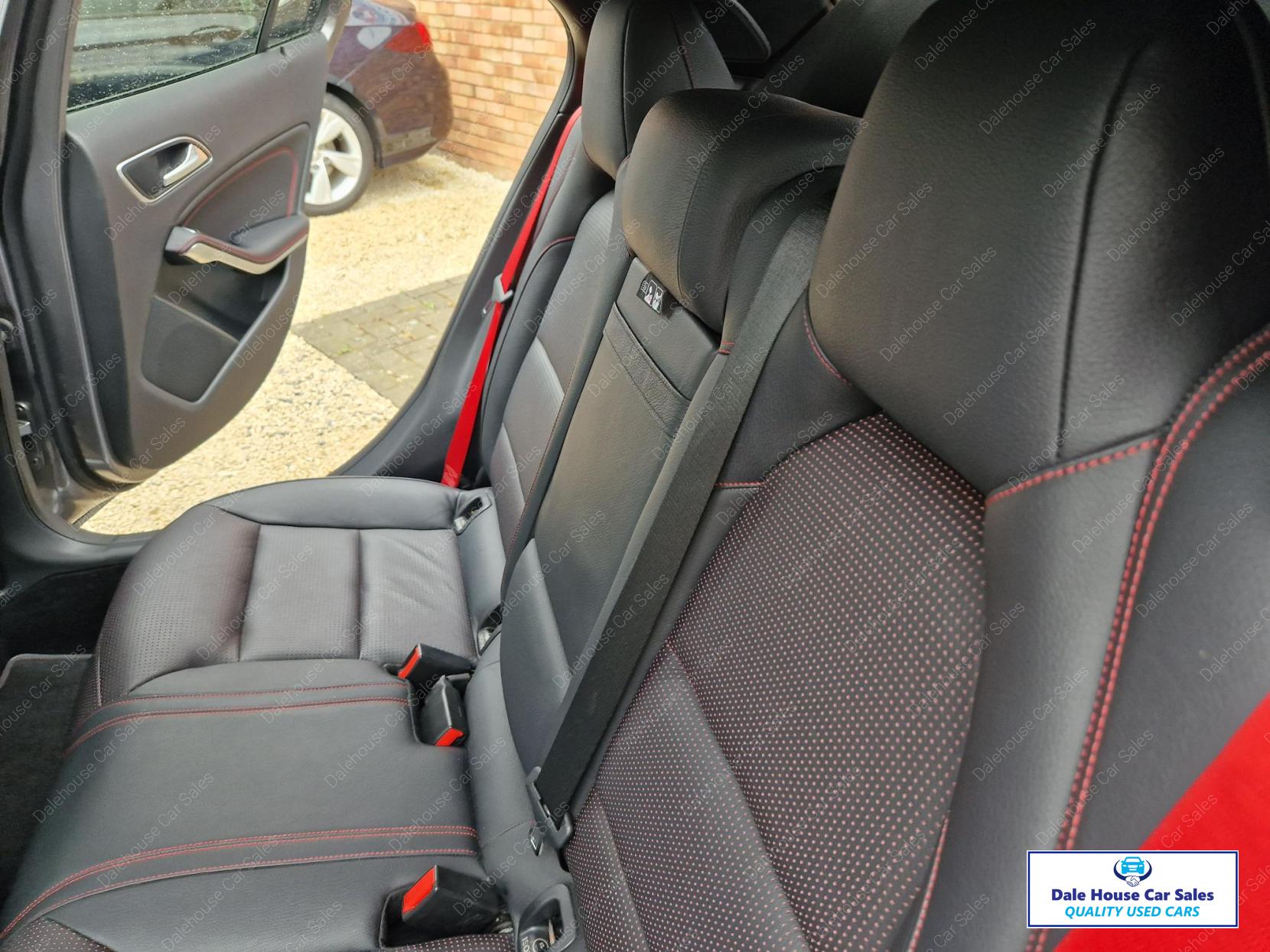 Mercedes-Benz GLA 2.0 GLA45 AMG SUV 5dr Petrol SpdS DCT 4MATIC Euro 6 (s/s) (360 ps)