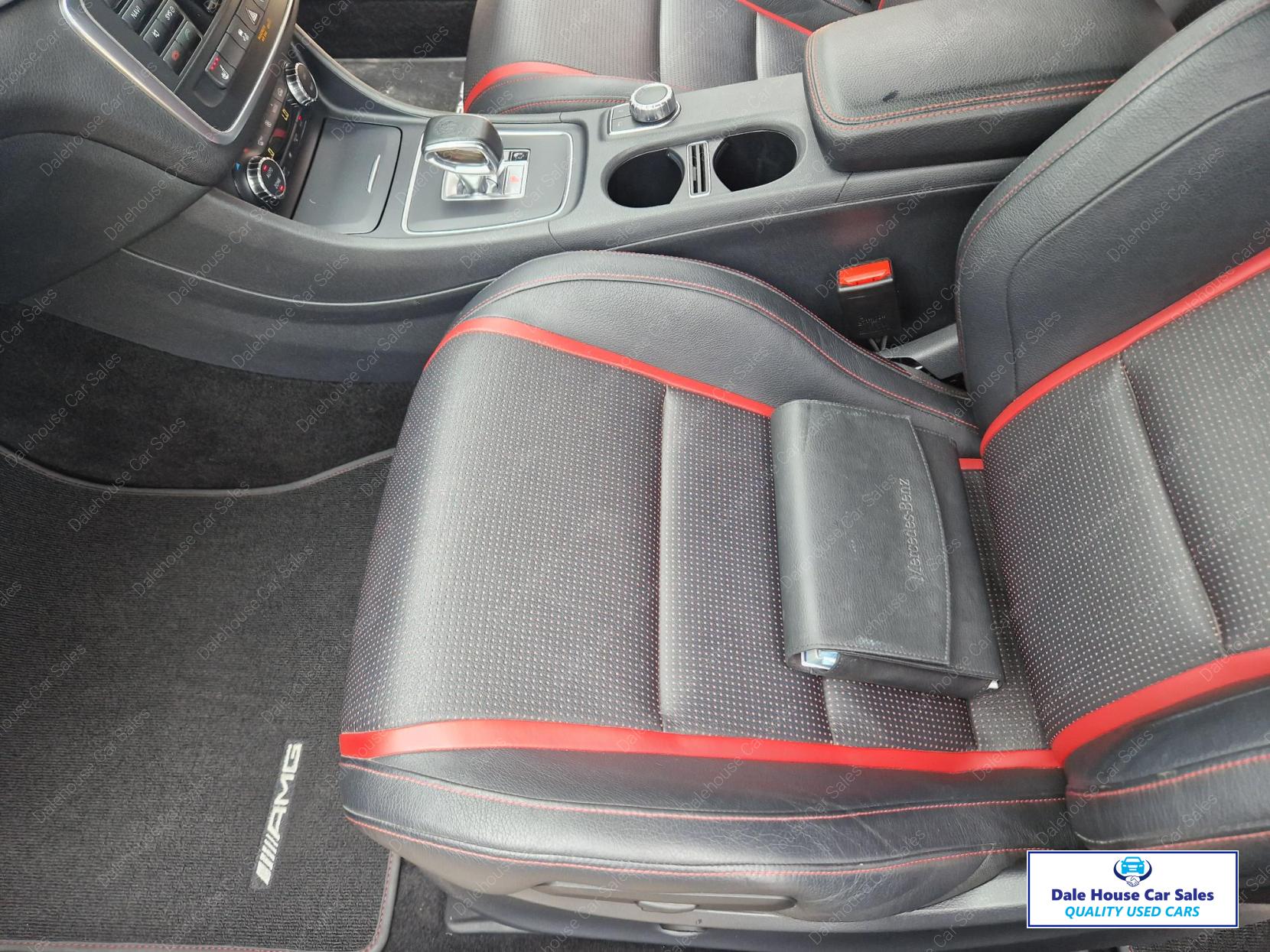 Mercedes-Benz GLA 2.0 GLA45 AMG SUV 5dr Petrol SpdS DCT 4MATIC Euro 6 (s/s) (360 ps)