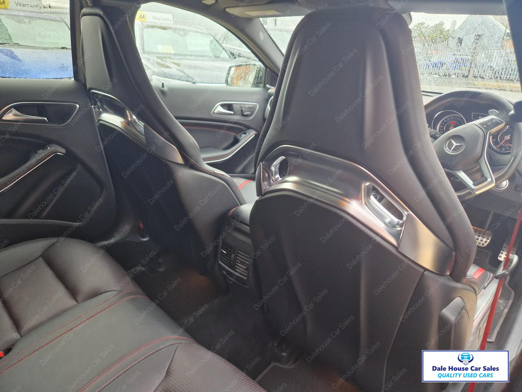 Mercedes-Benz GLA 2.0 GLA45 AMG SUV 5dr Petrol SpdS DCT 4MATIC Euro 6 (s/s) (360 ps)