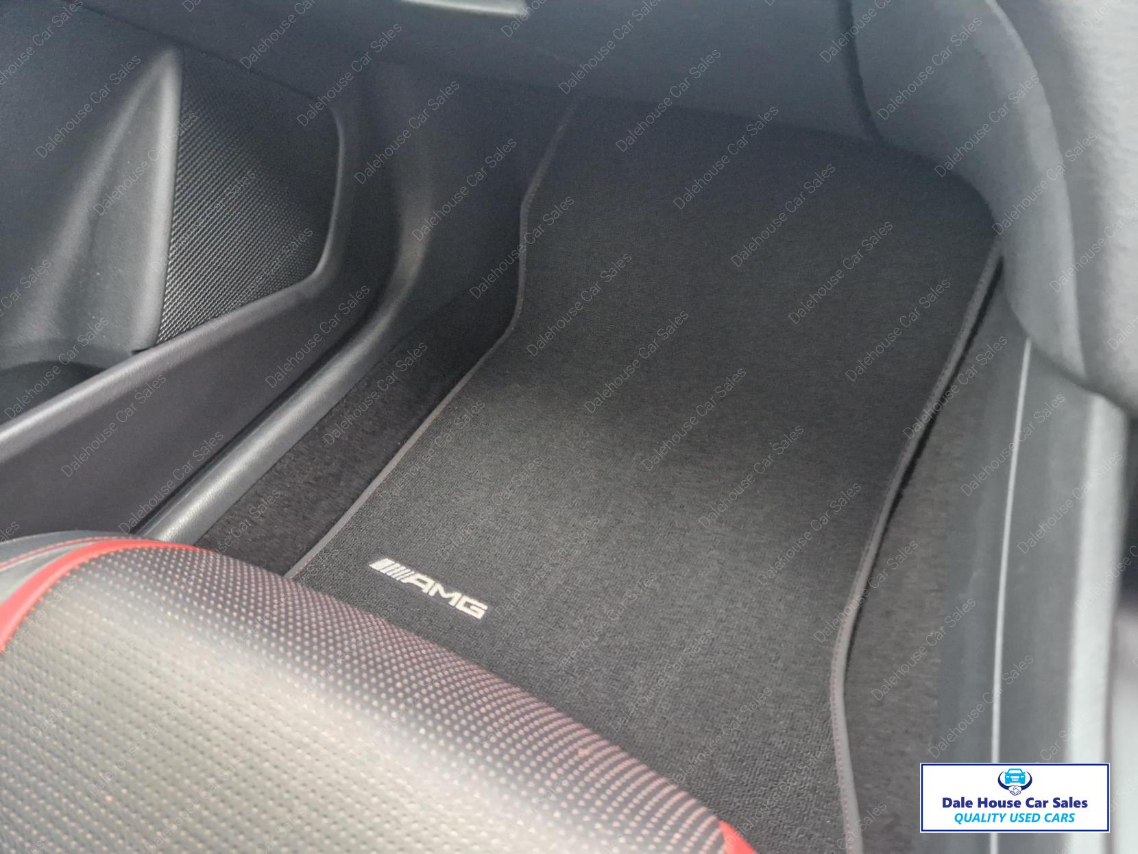 Mercedes-Benz GLA 2.0 GLA45 AMG SUV 5dr Petrol SpdS DCT 4MATIC Euro 6 (s/s) (360 ps)