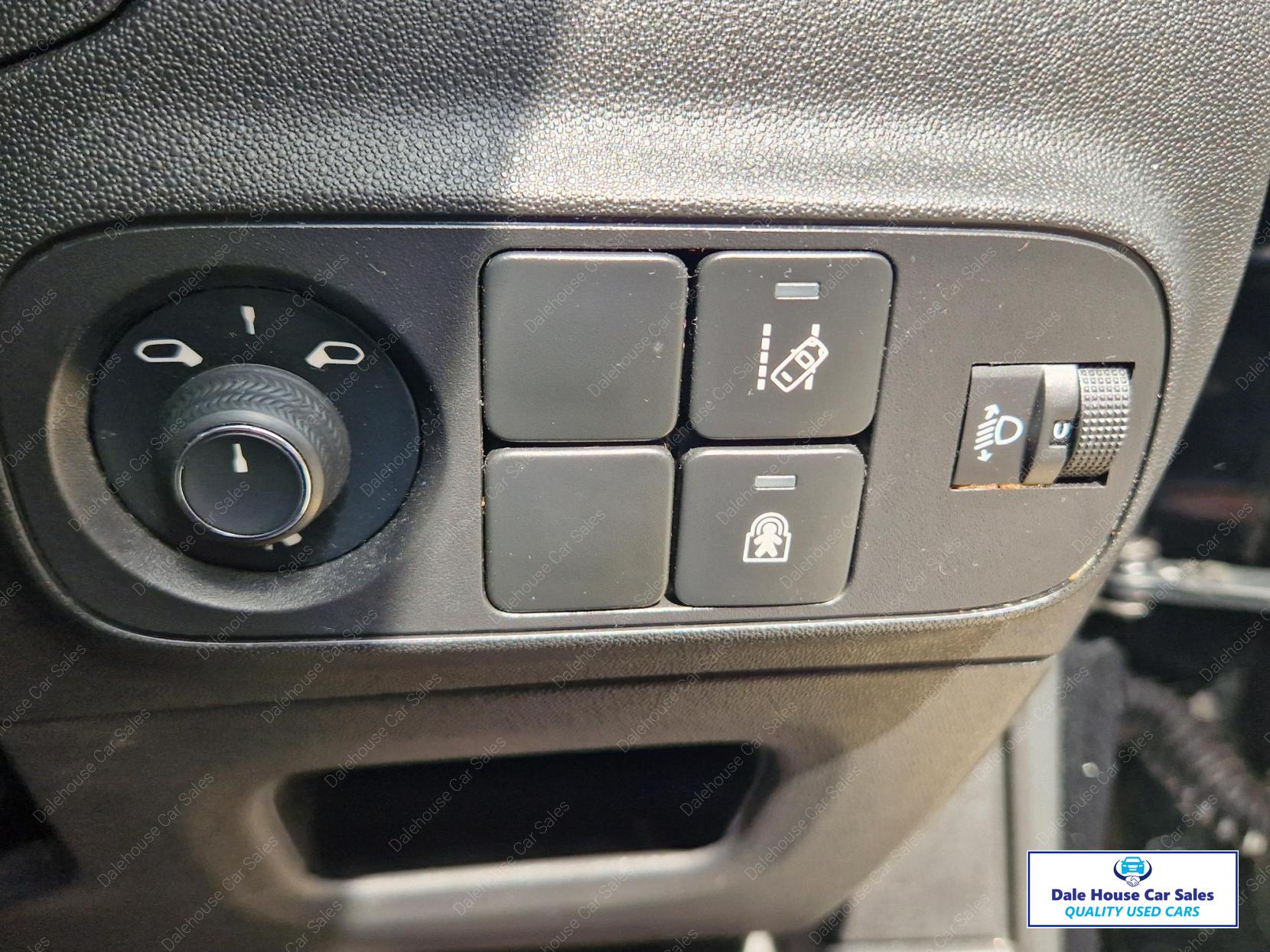 Citroen C3 1.2 PureTech Flair Plus Hatchback 5dr Petrol EAT6 Euro 6 (s/s) (110 ps)