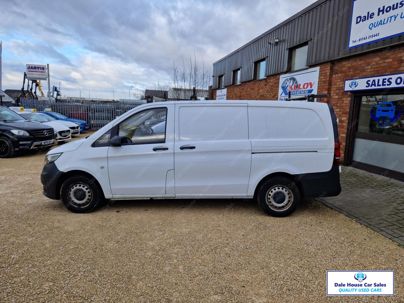 Mercedes-Benz Vito 1.6 111 CDI Panel Van 6dr Diesel Manual FWD L2 Euro 6 (114 ps)