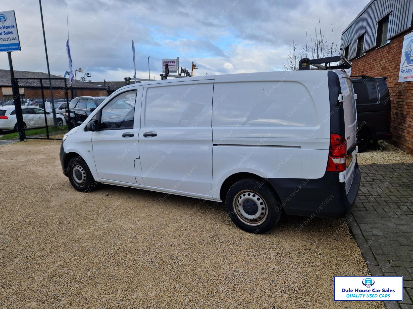 Mercedes-Benz Vito 1.6 111 CDI Panel Van 6dr Diesel Manual FWD L2 Euro 6 (114 ps)