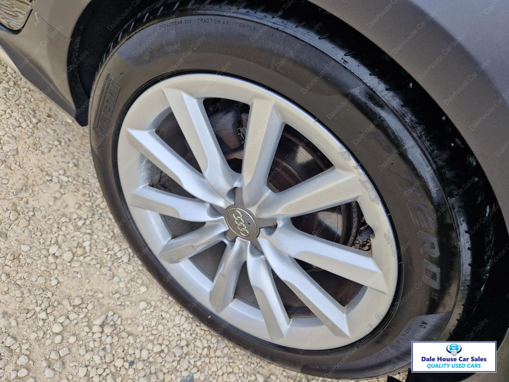 Audi A6 Allroad 3.0 TDI V6 Estate 5dr Diesel S Tronic quattro Euro 5 (s/s) (245 ps)
