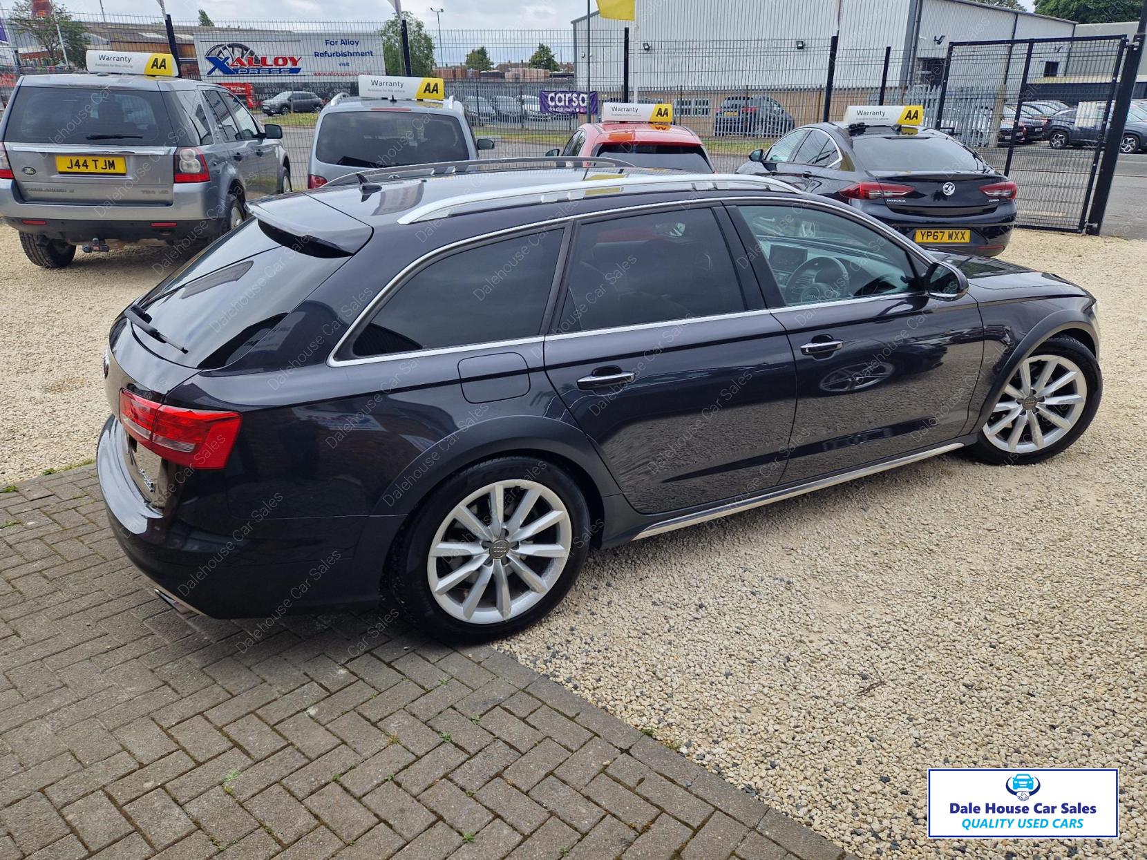Audi A6 Allroad 3.0 TDI V6 Estate 5dr Diesel S Tronic quattro Euro 5 (s/s) (245 ps)