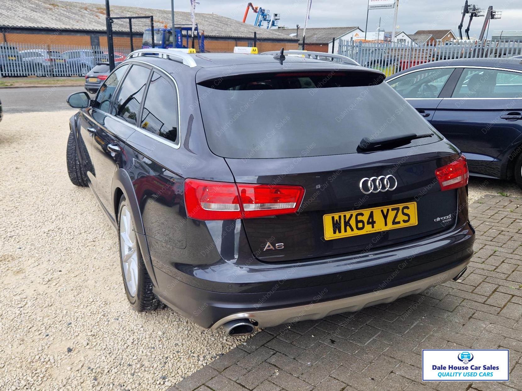 Audi A6 Allroad 3.0 TDI V6 Estate 5dr Diesel S Tronic quattro Euro 5 (s/s) (245 ps)