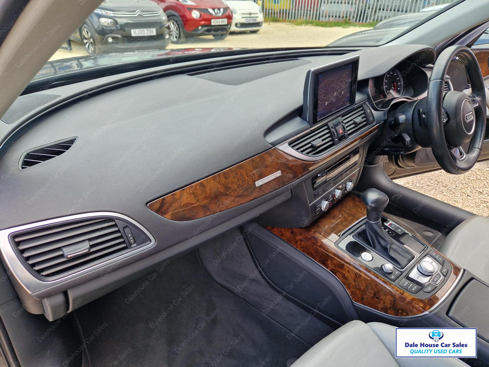 Audi A6 Allroad 3.0 TDI V6 Estate 5dr Diesel S Tronic quattro Euro 5 (s/s) (245 ps)