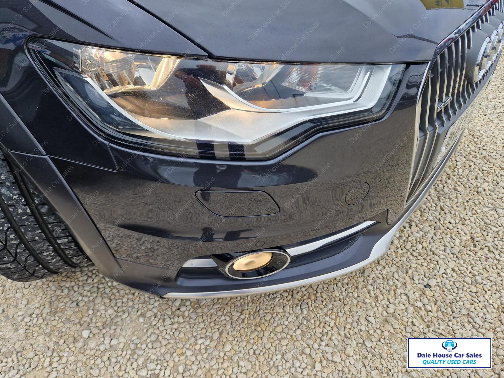 Audi A6 Allroad 3.0 TDI V6 Estate 5dr Diesel S Tronic quattro Euro 5 (s/s) (245 ps)
