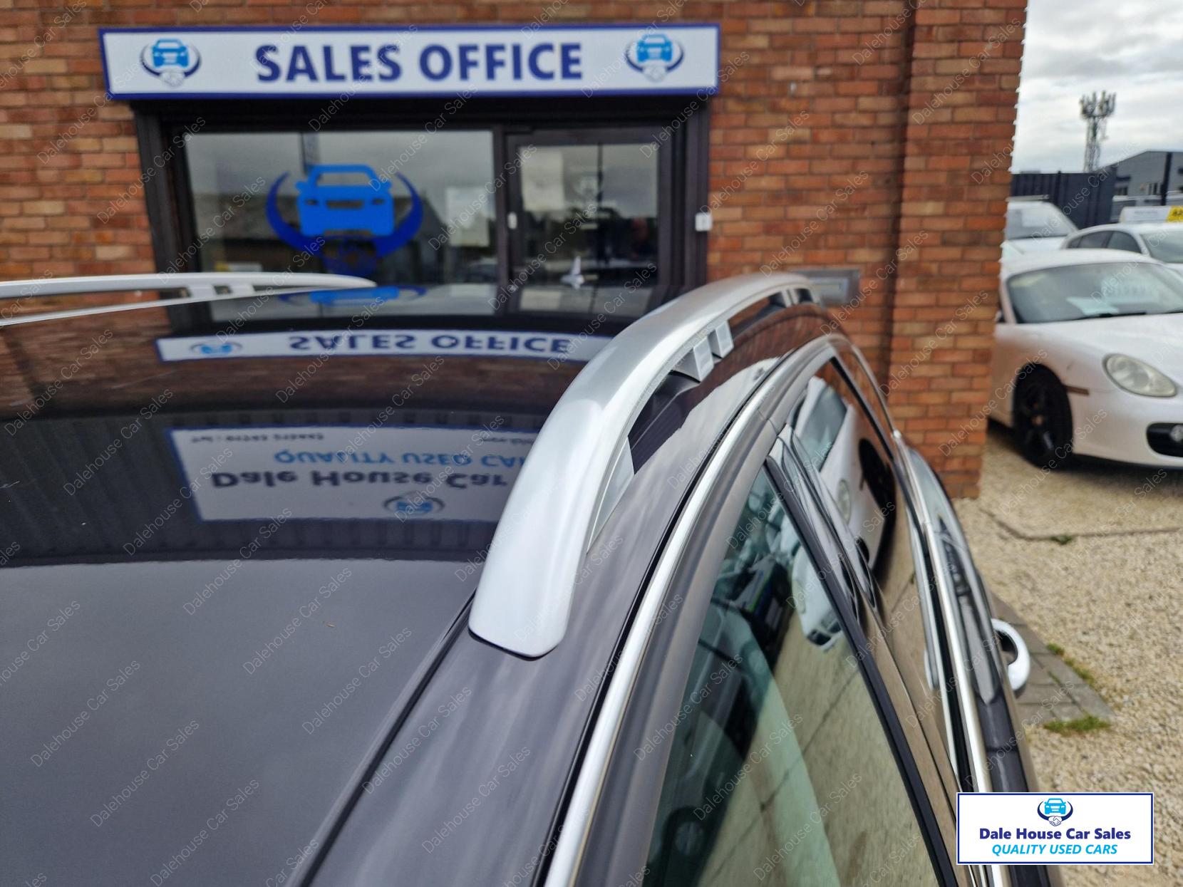 Audi A6 Allroad 3.0 TDI V6 Estate 5dr Diesel S Tronic quattro Euro 5 (s/s) (245 ps)