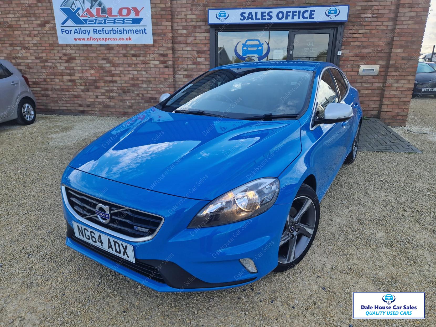 Volvo V40 1.6 D2 R-Design Hatchback 5dr Diesel Manual Euro 5 (s/s) (115 ps)