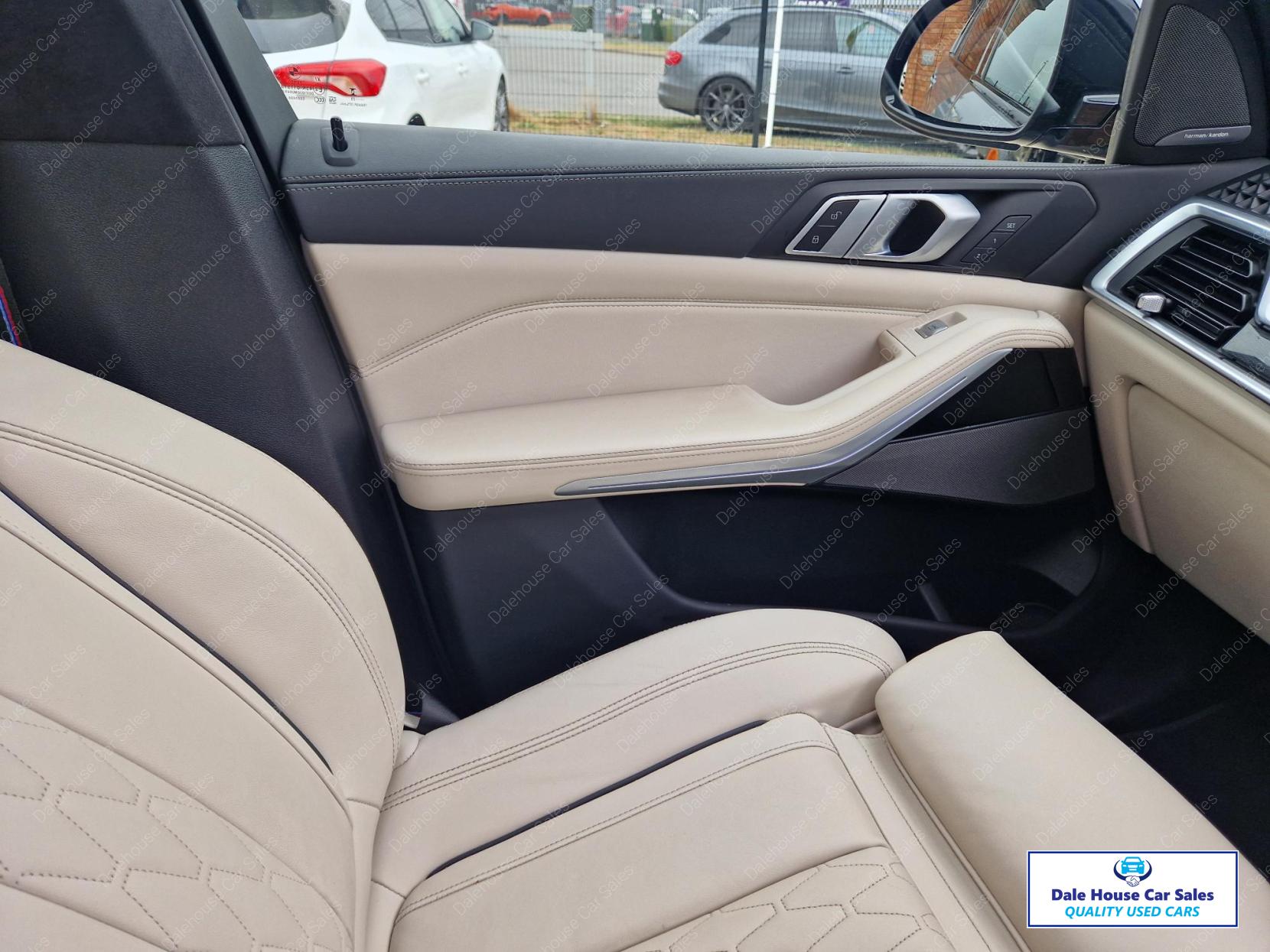 BMW X7 3.0 40d MHT M Sport SUV 5dr Diesel Hybrid Auto xDrive Euro 6 (s/s) (352 ps)