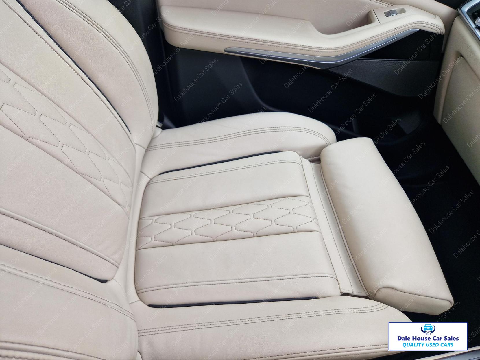 BMW X7 3.0 40d MHT M Sport SUV 5dr Diesel Hybrid Auto xDrive Euro 6 (s/s) (352 ps)