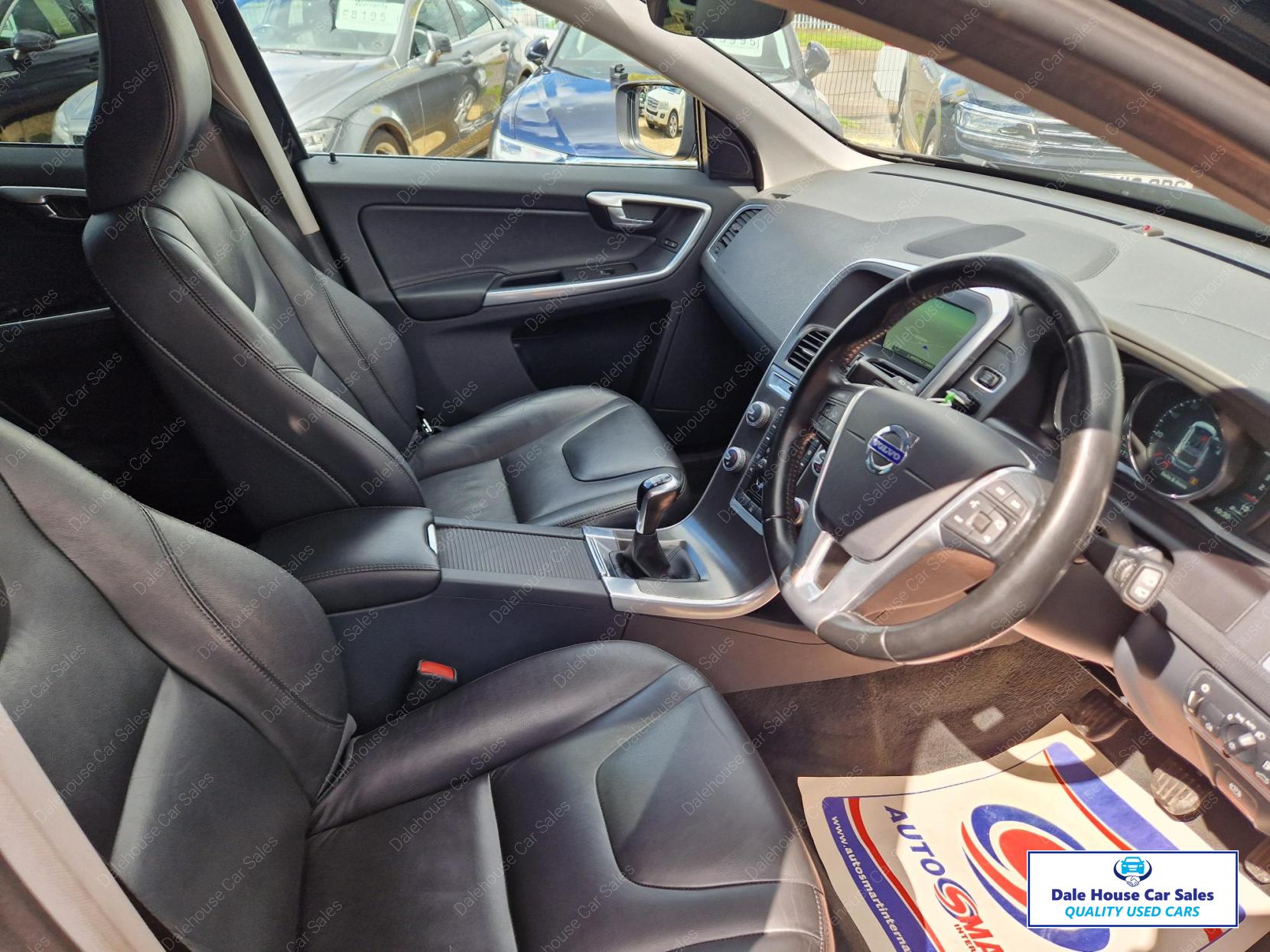 Volvo XC60 2.0 D4 SE Lux Nav SUV 5dr Diesel Manual Euro 6 (s/s) (181 ps)